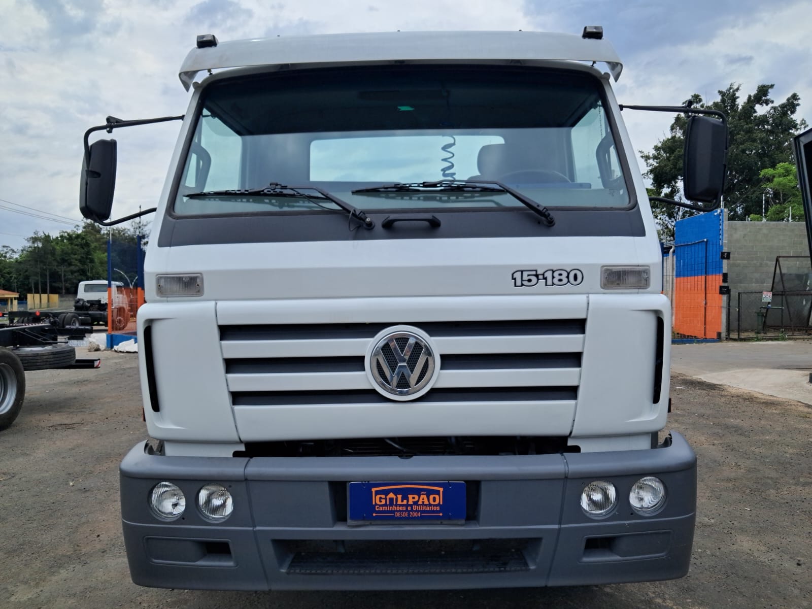 VOLKSWAGEN 15-180/15-180 2