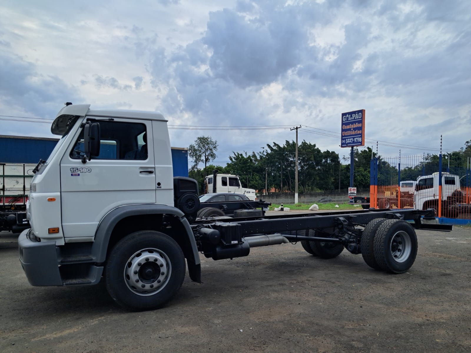 VOLKSWAGEN 15-180/15-180 4