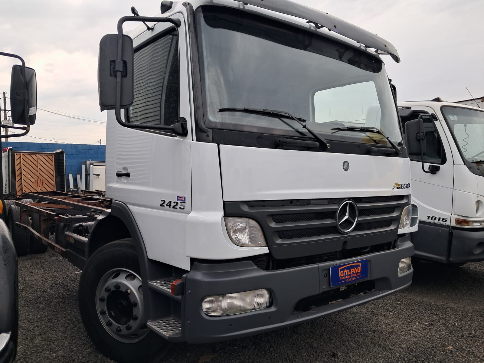 MERCEDES-BENZ ATEGO 3