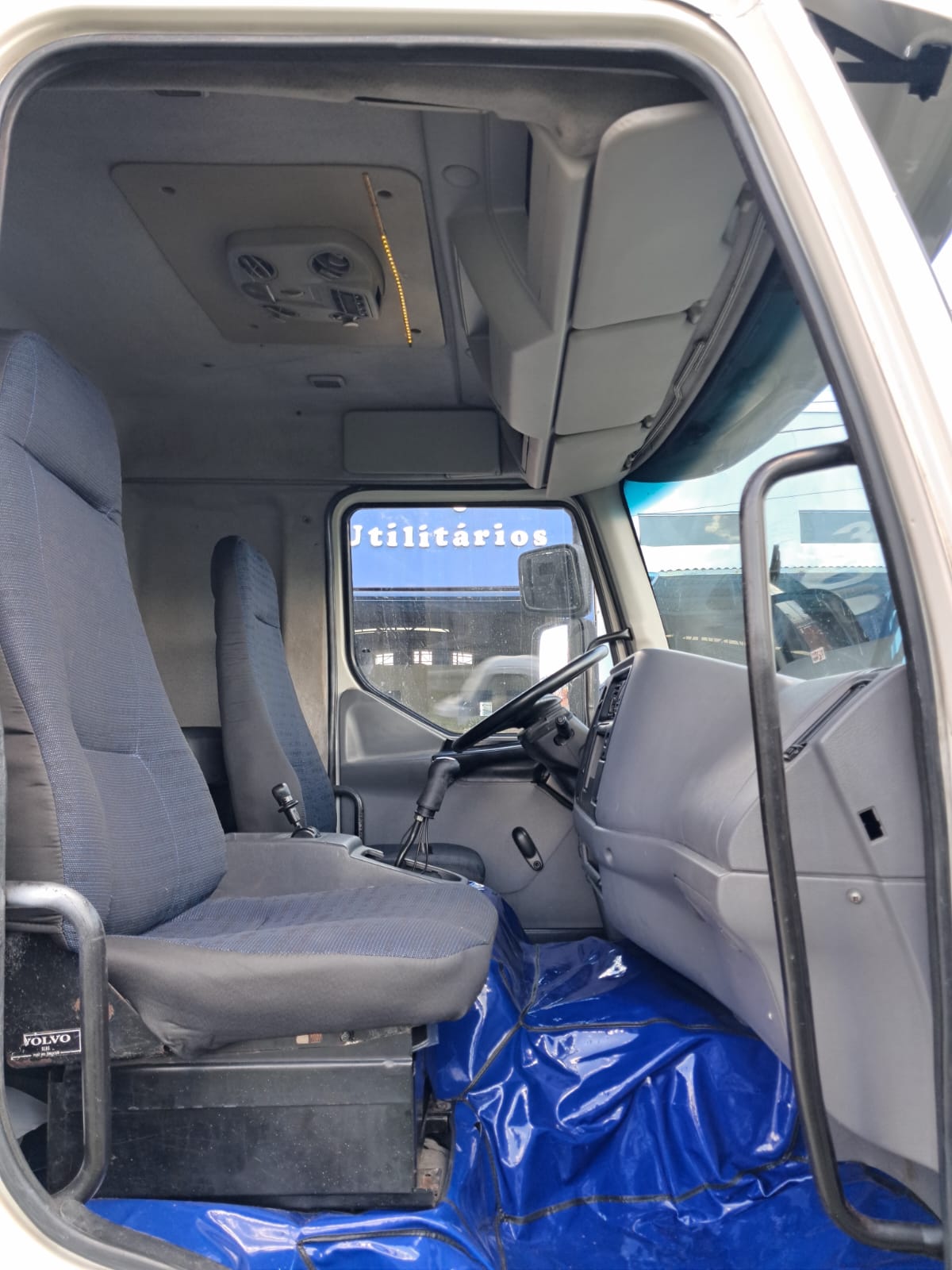 VOLVO VOLVO/VM 260 6X2R 5