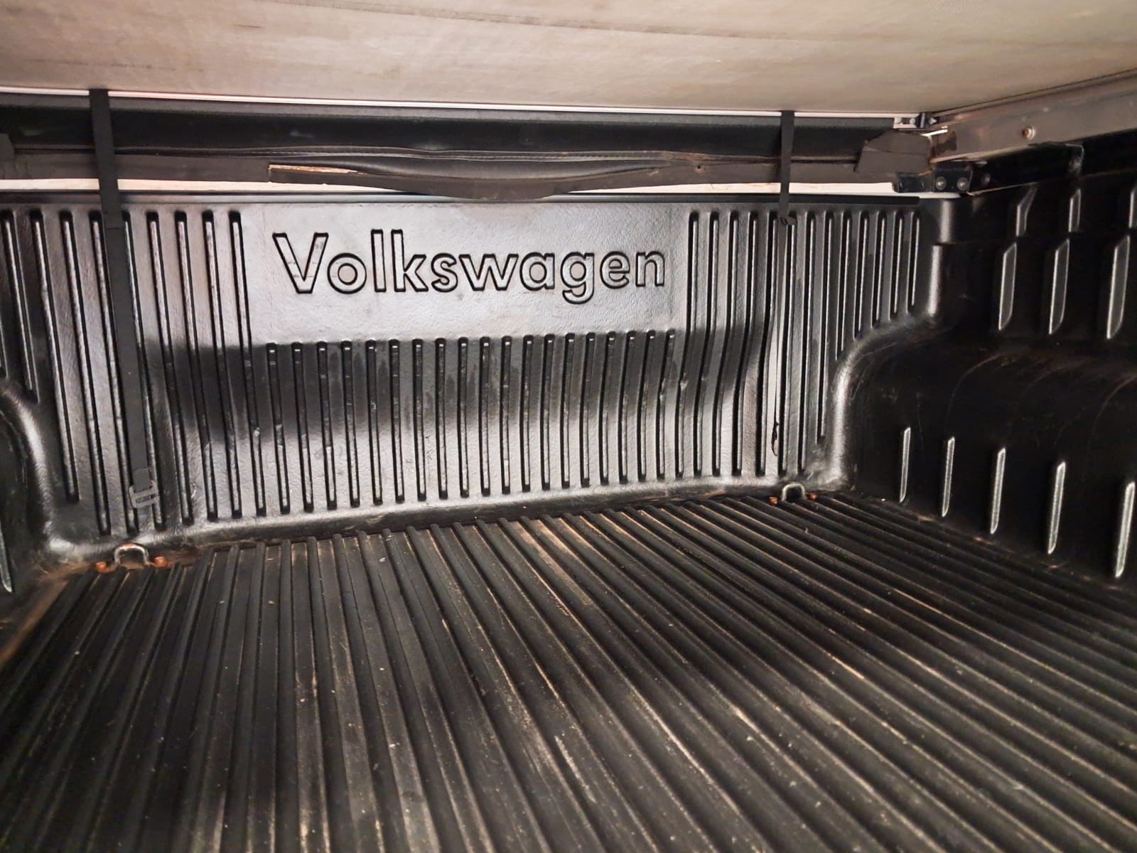 VOLKSWAGEN AMAROK CD 7