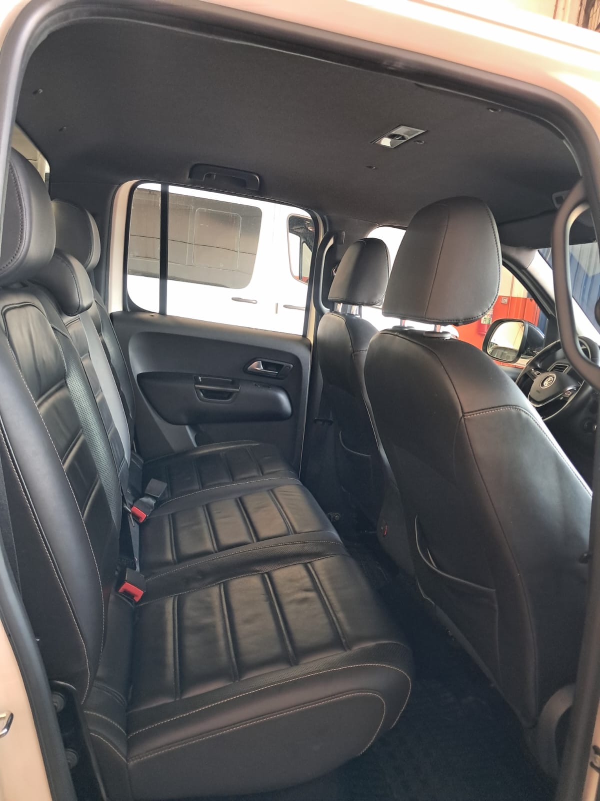 VOLKSWAGEN AMAROK CD 13