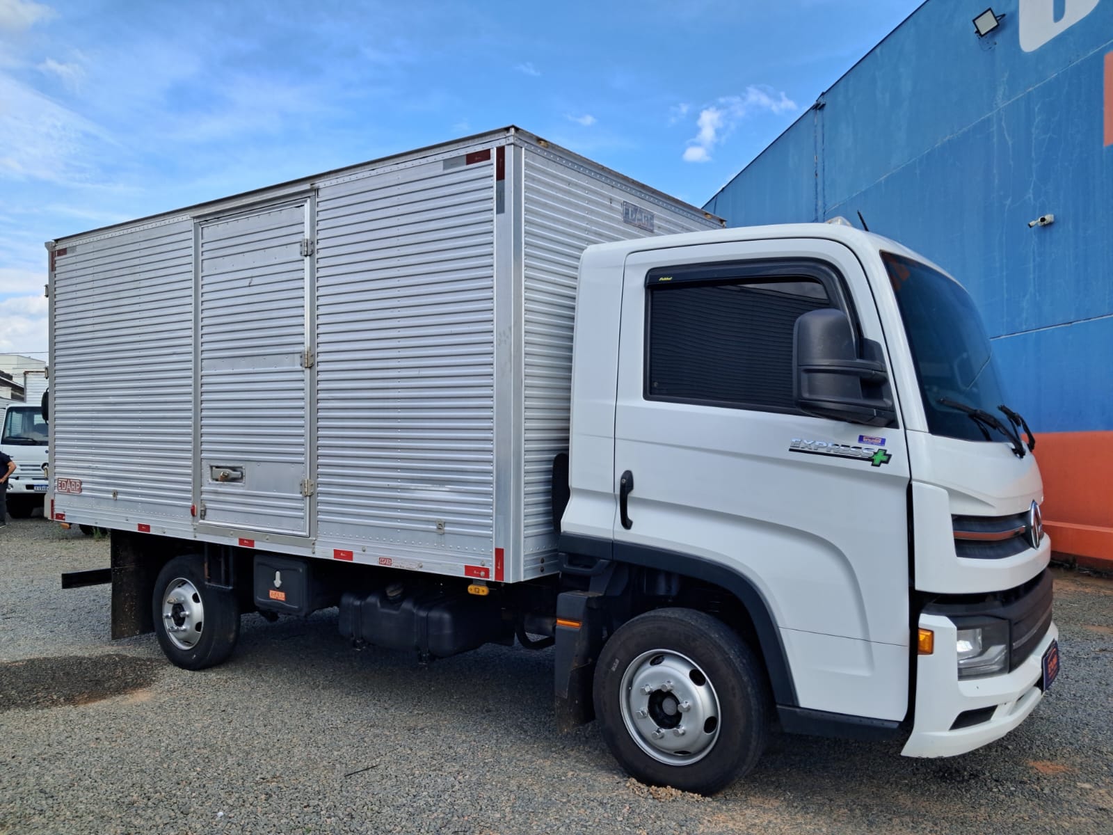 VOLKSWAGEN EXPRESS 5