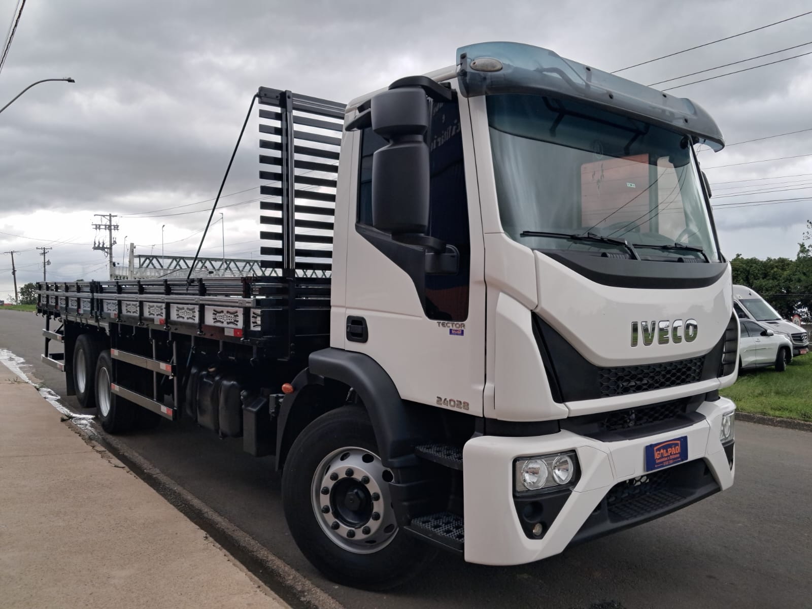 IVECO TECTOR 2
