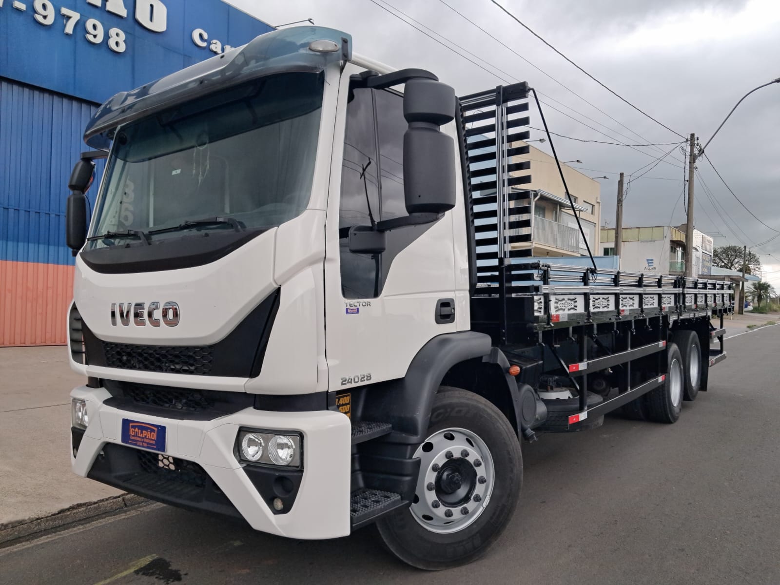IVECO TECTOR 2021