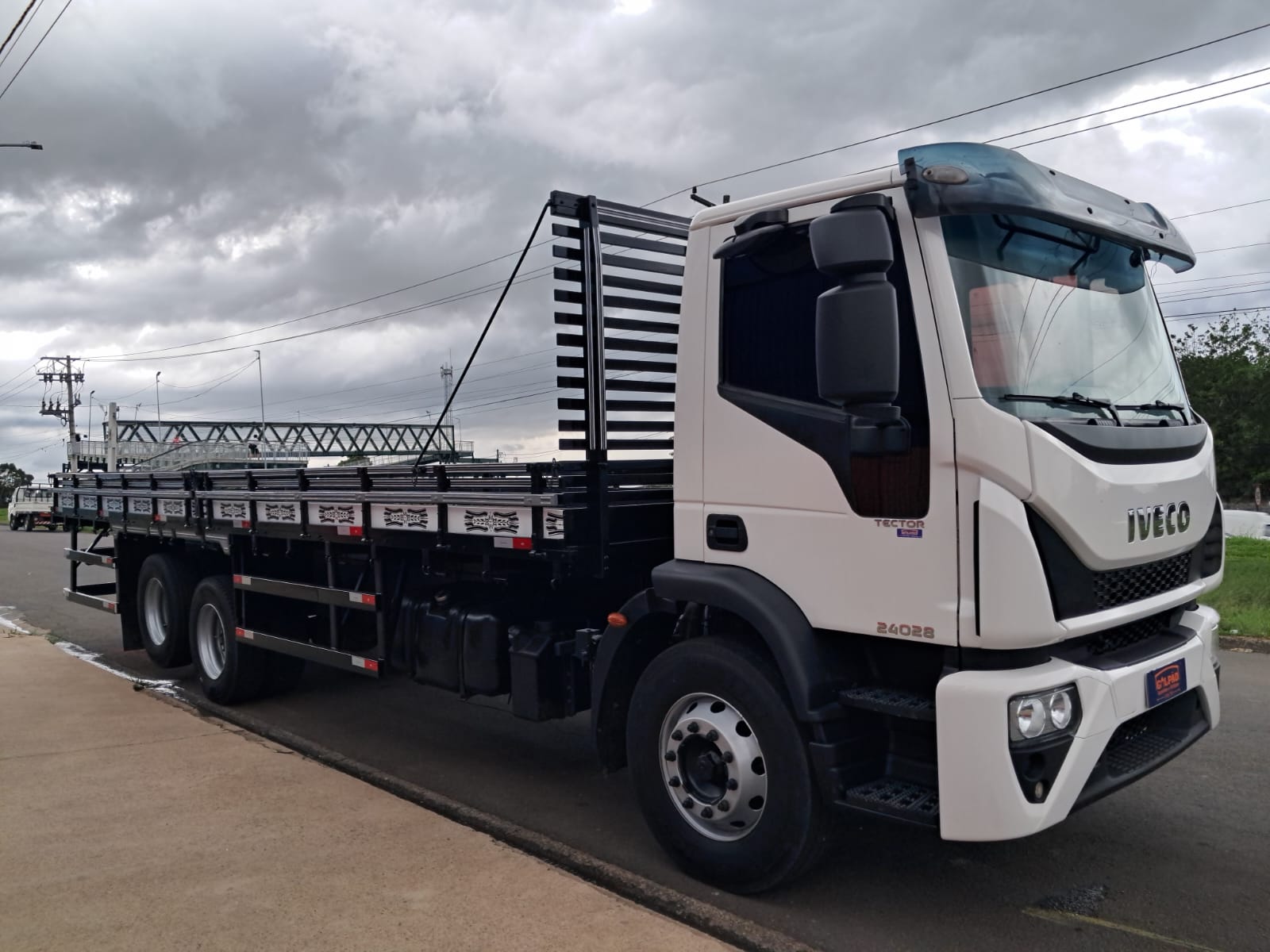 IVECO TECTOR 7