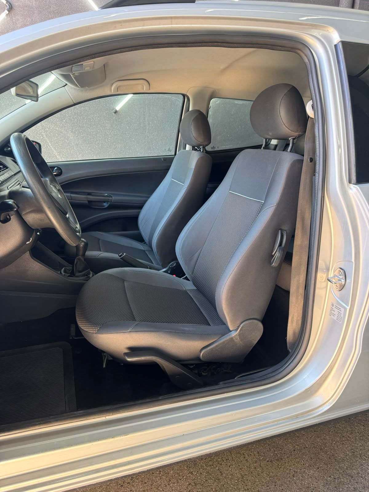 VOLKSWAGEN SAVEIRO CD 10