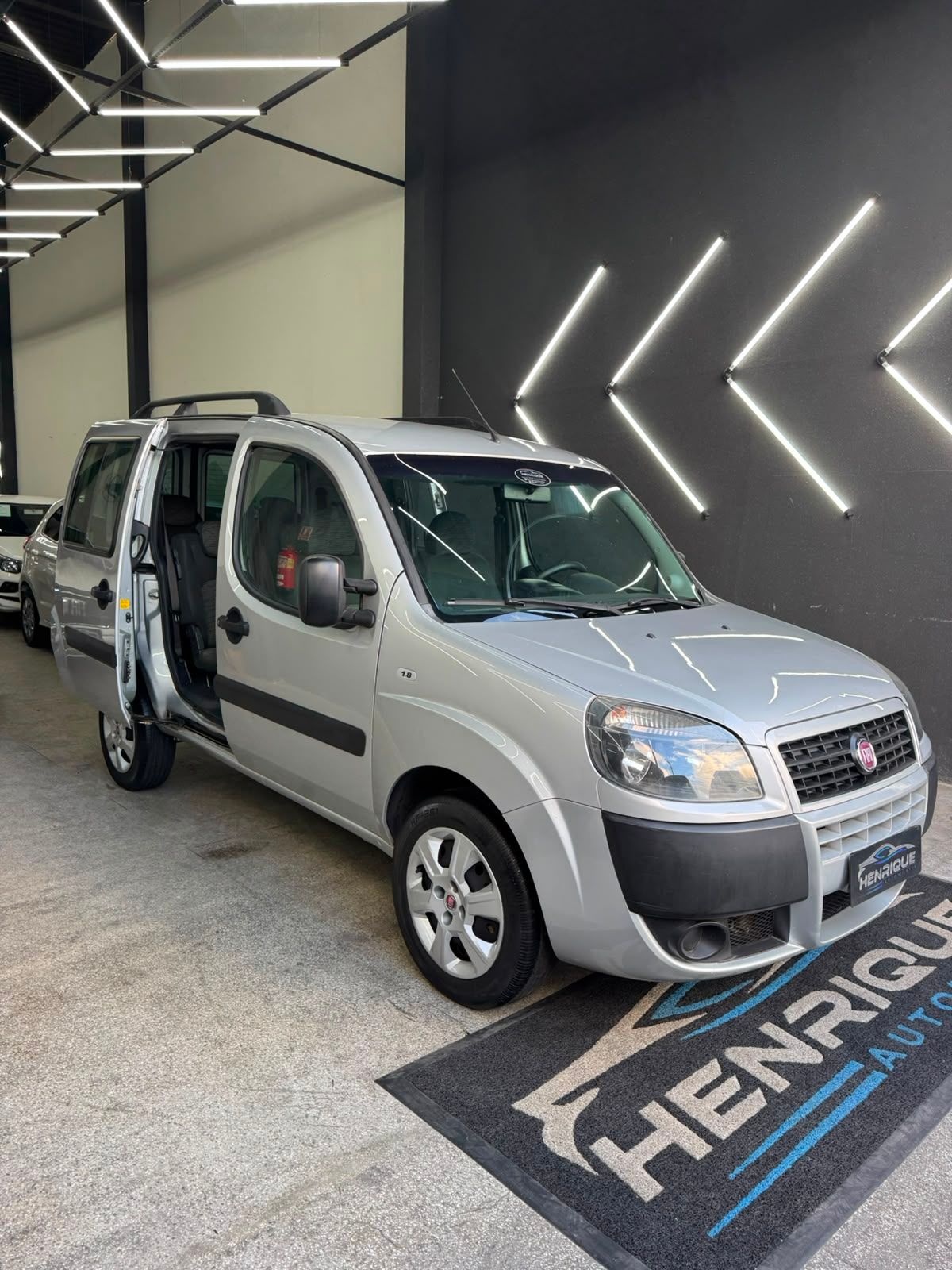 FIAT DOBLO 8