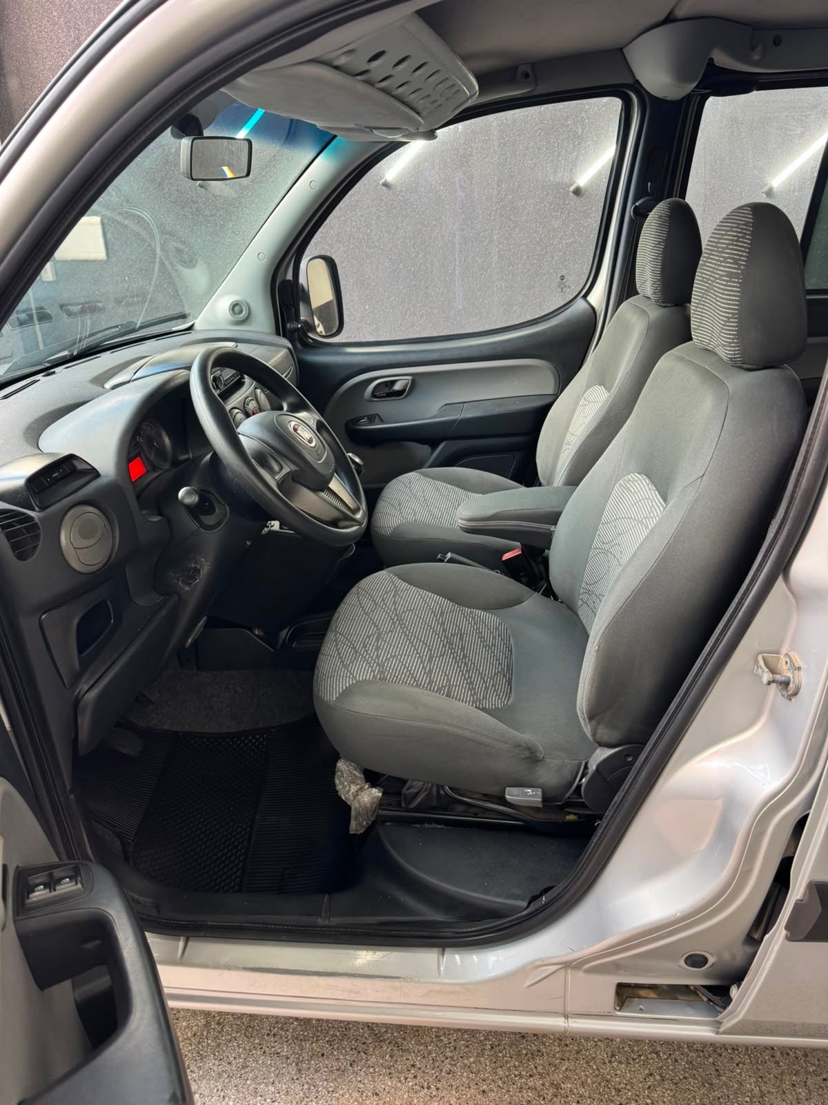 FIAT DOBLO 11