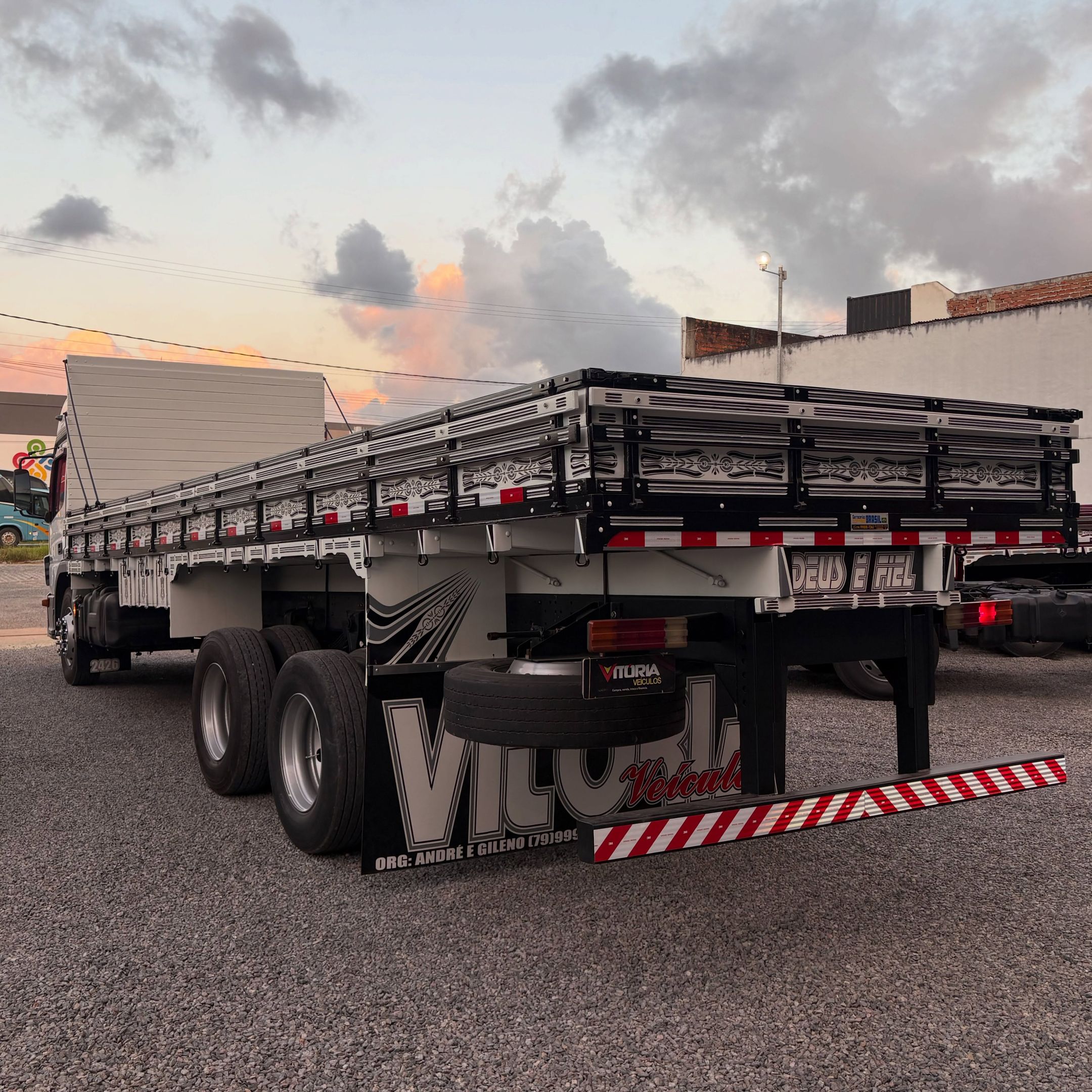Mercedes-Benz Atego 5