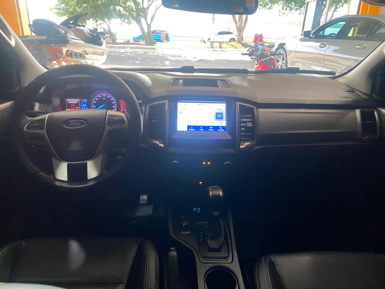 Ford RANGER 9