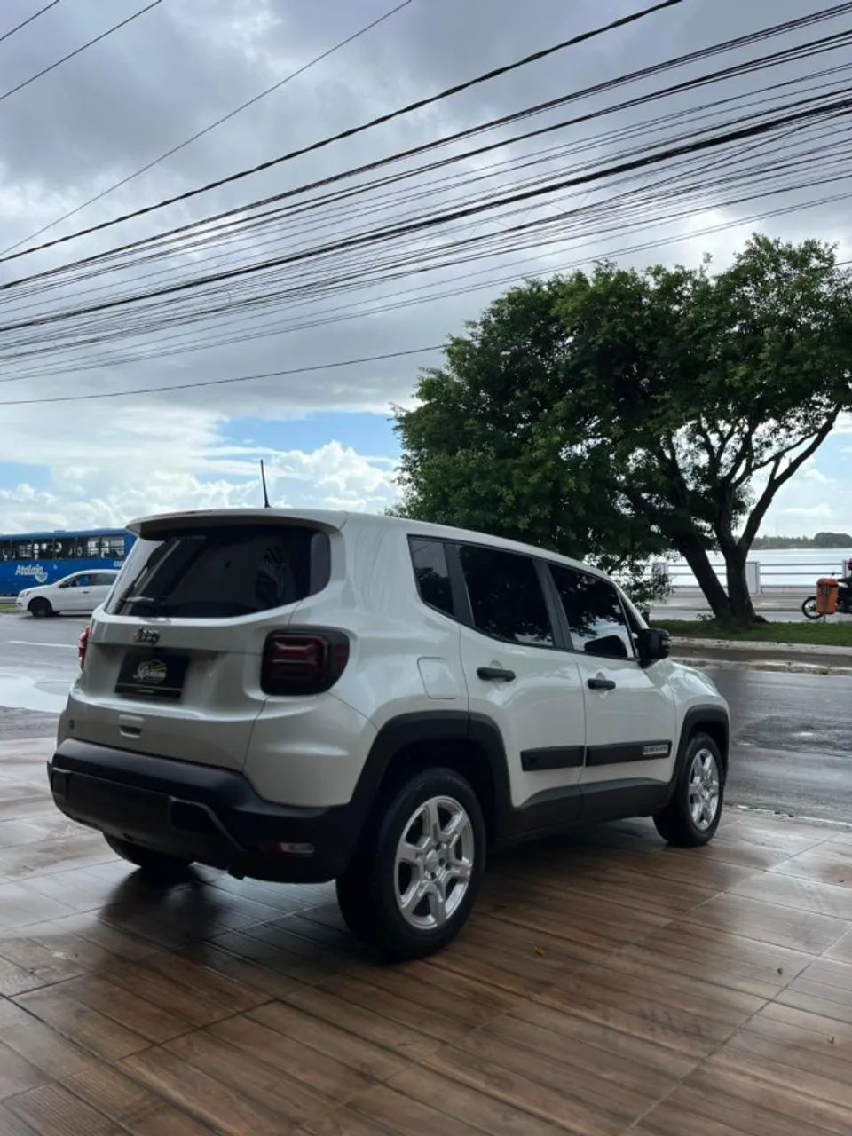 Jeep RENEGADE 5