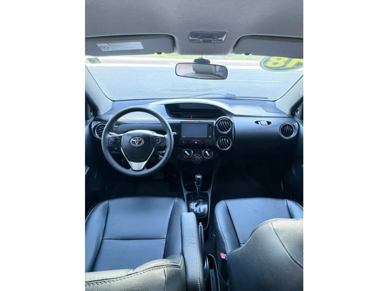 Toyota ETIOS 7