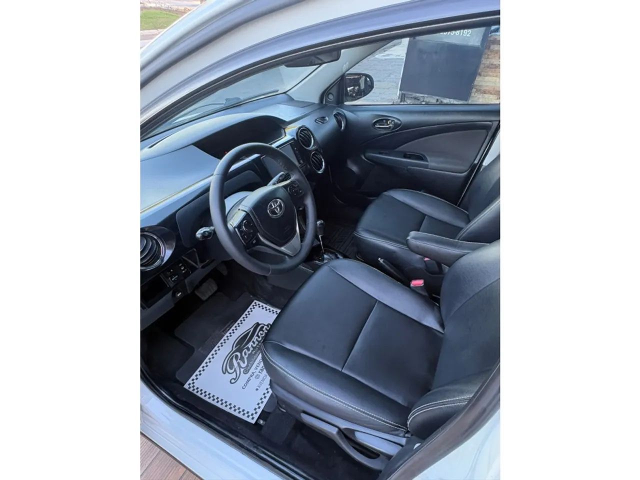Toyota ETIOS 8