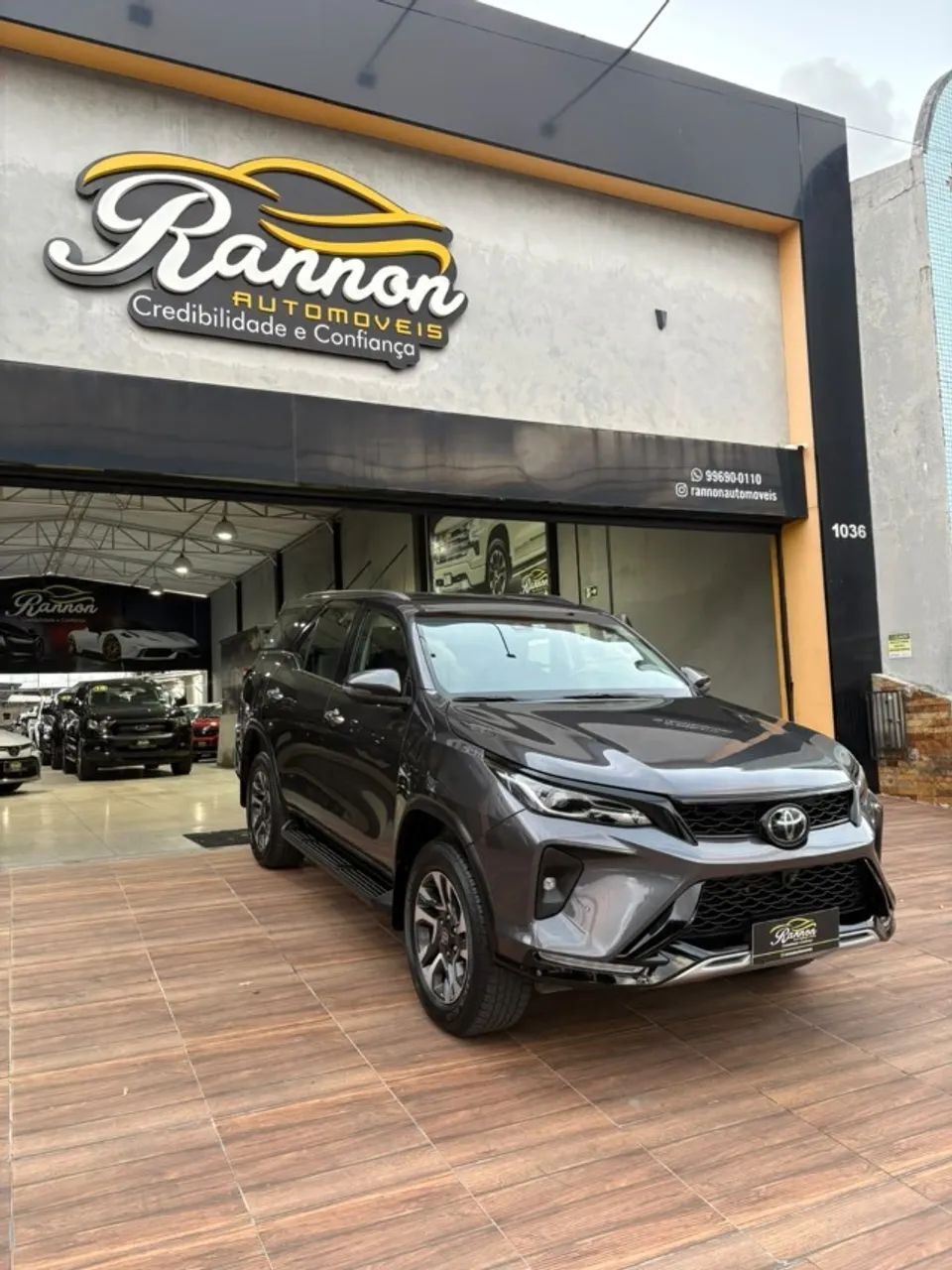 Toyota HILUX 2