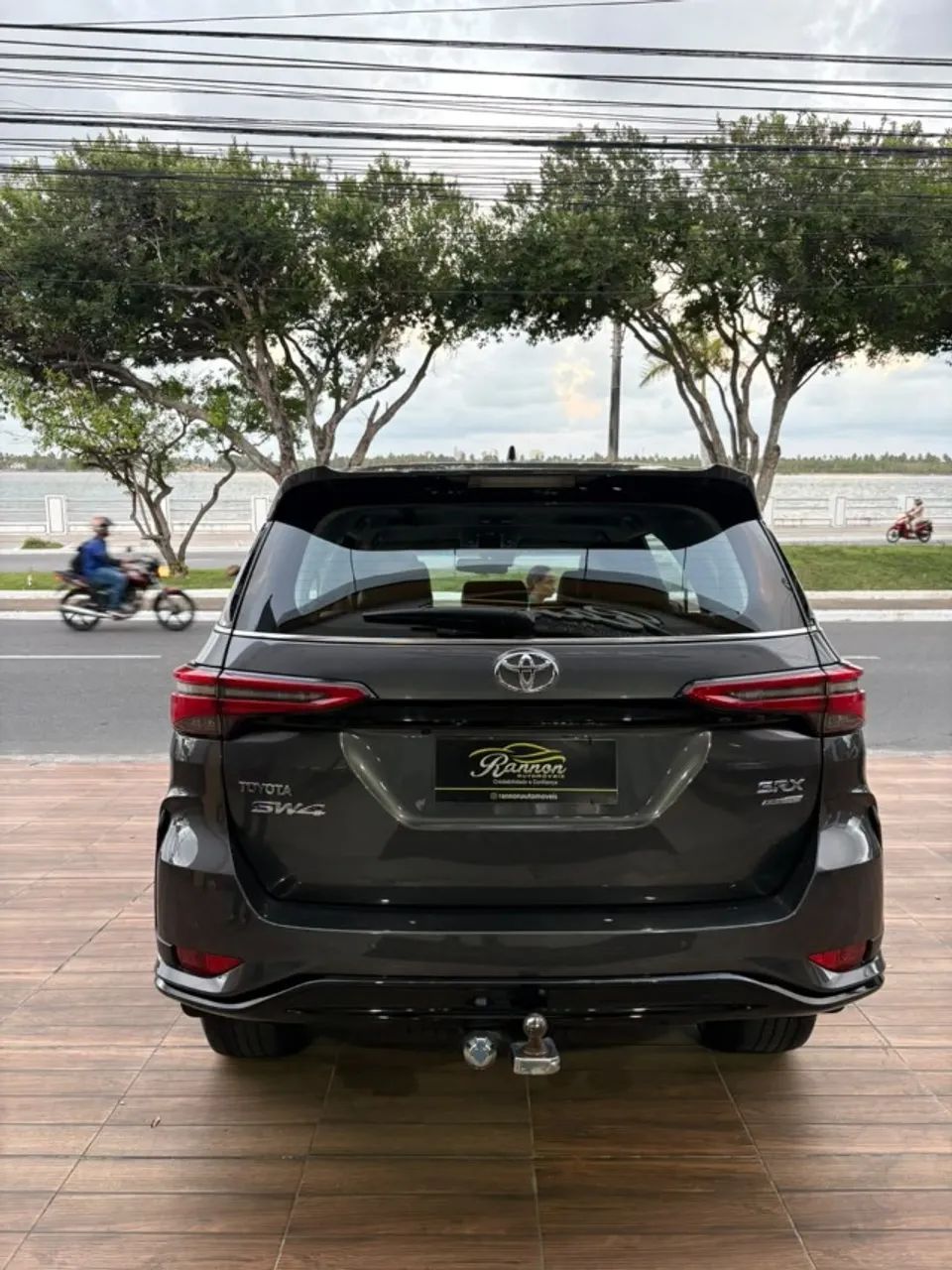 Toyota HILUX 5