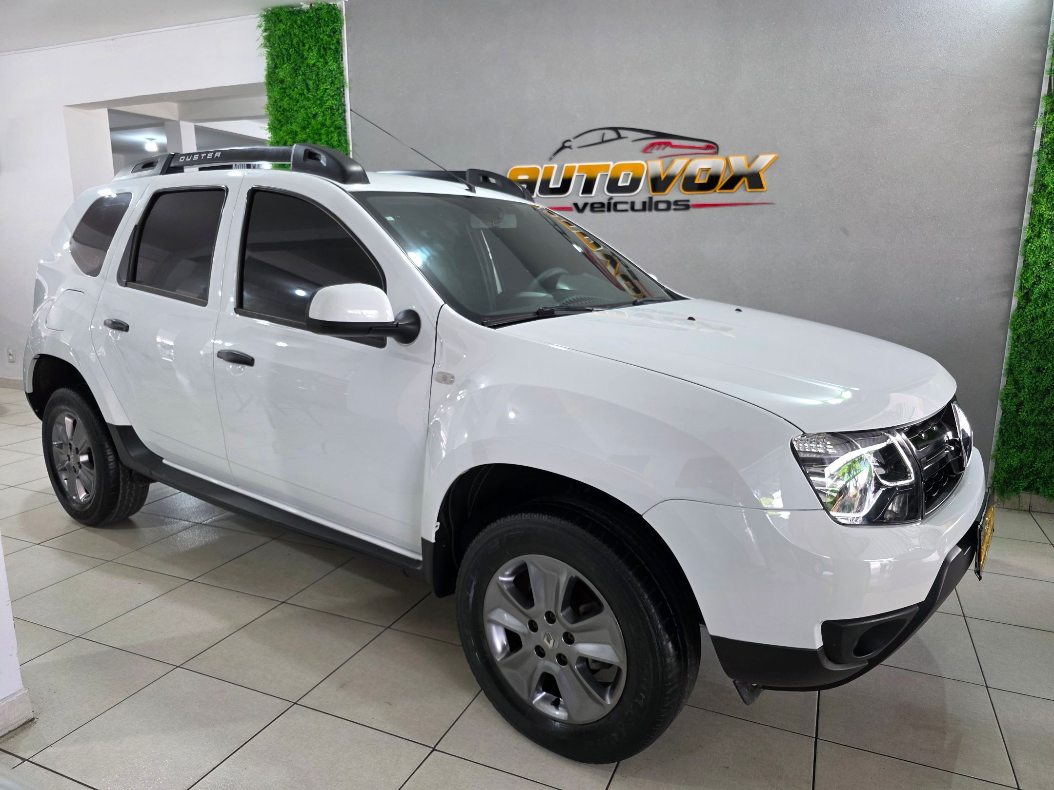 RENAULT DUSTER 16 2