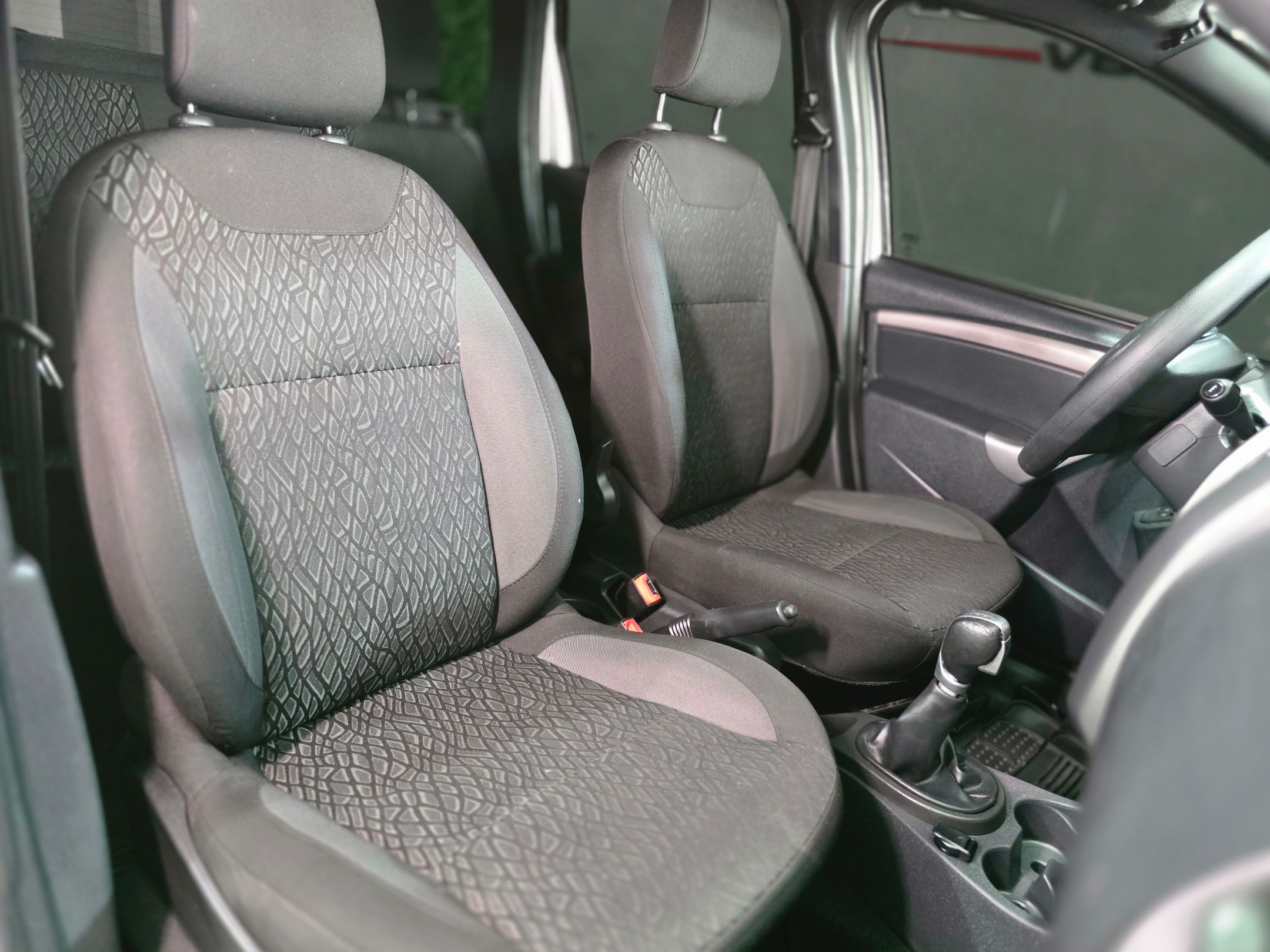 RENAULT DUSTER 16 11