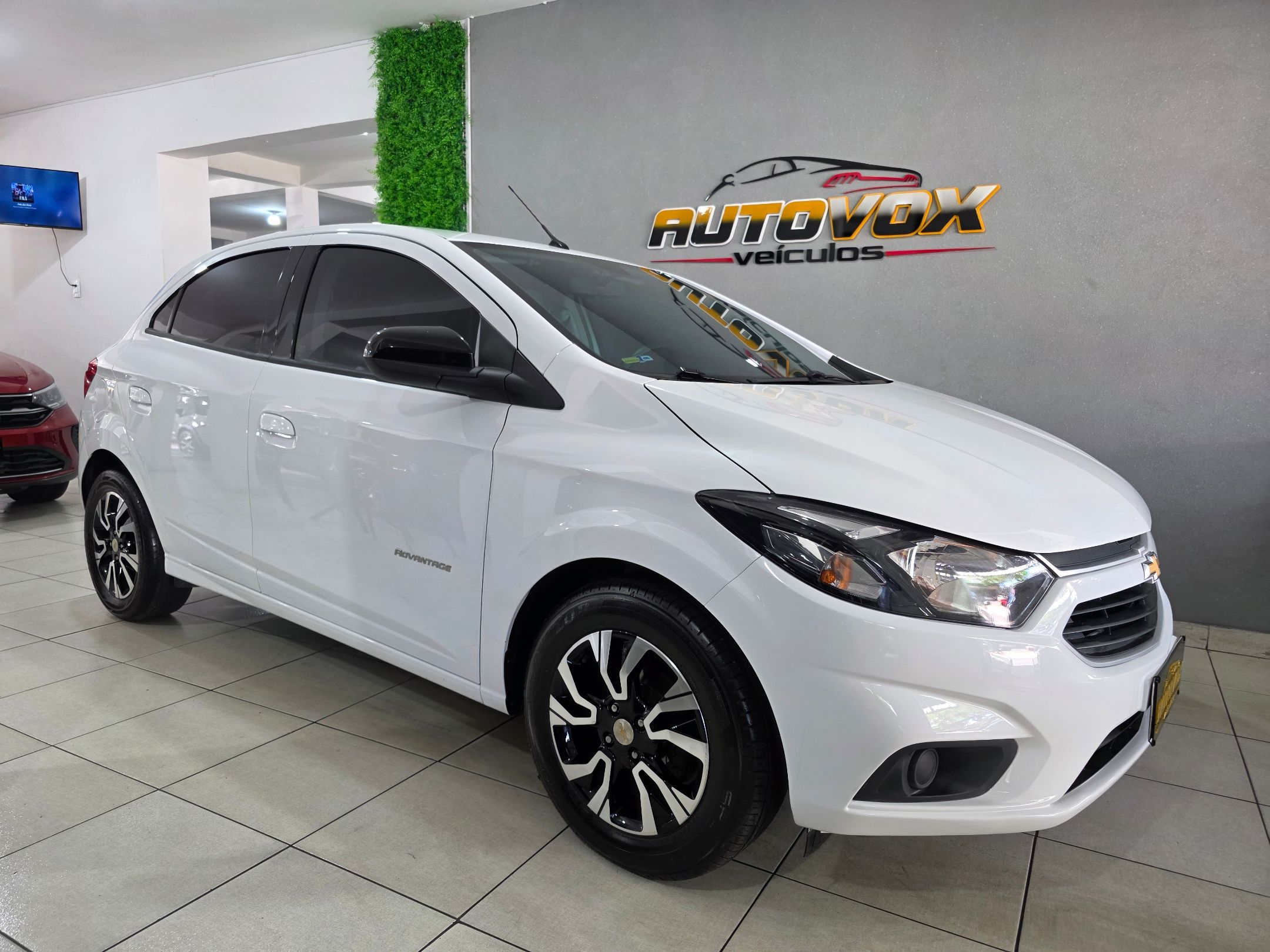 CHEVROLET ONIX 3