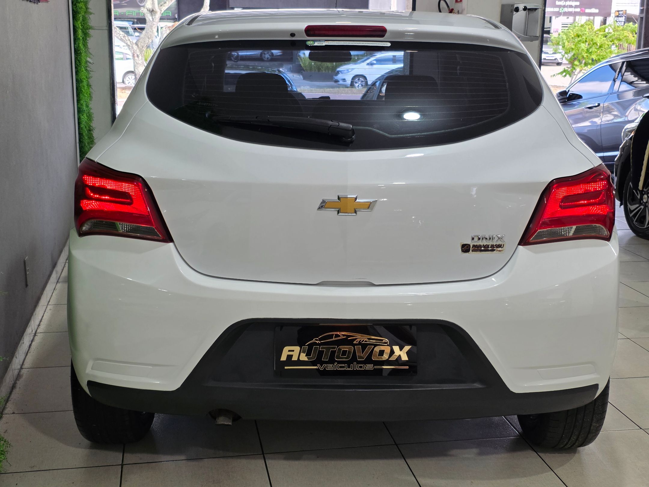 CHEVROLET ONIX 7