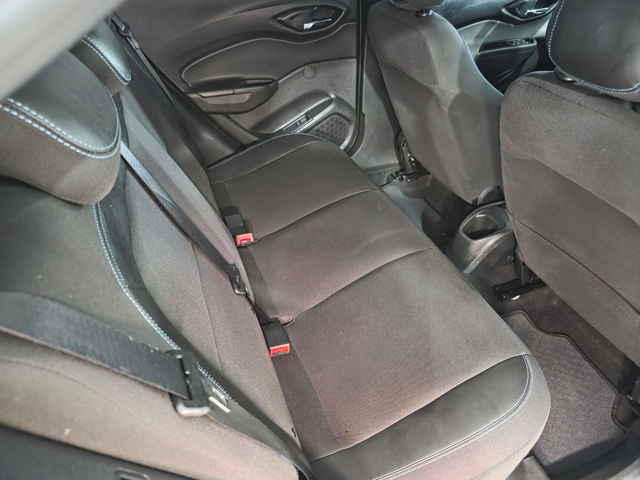 CHEVROLET ONIX 12