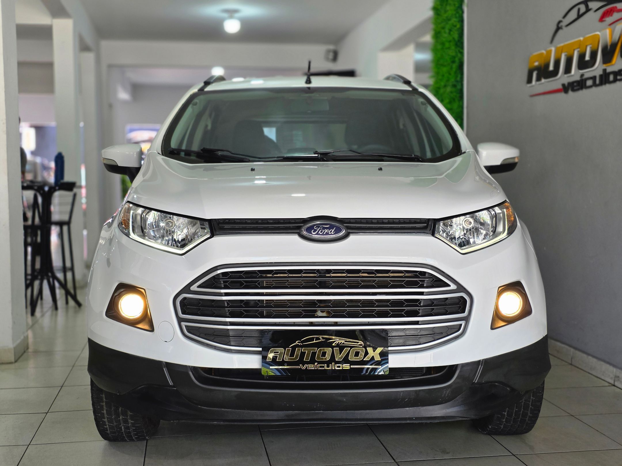 FORD ECOSPORT 4