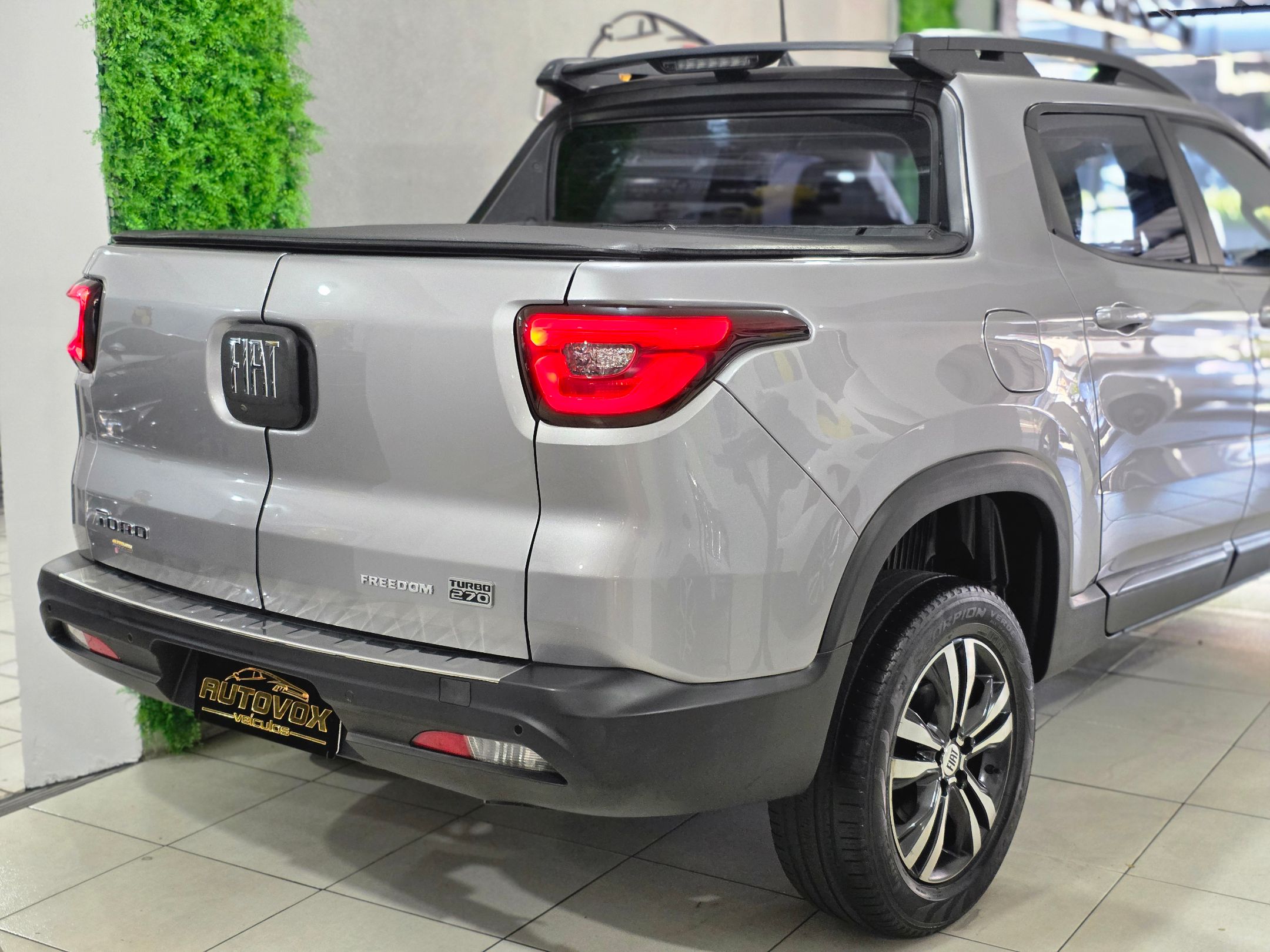 FIAT TORO 6
