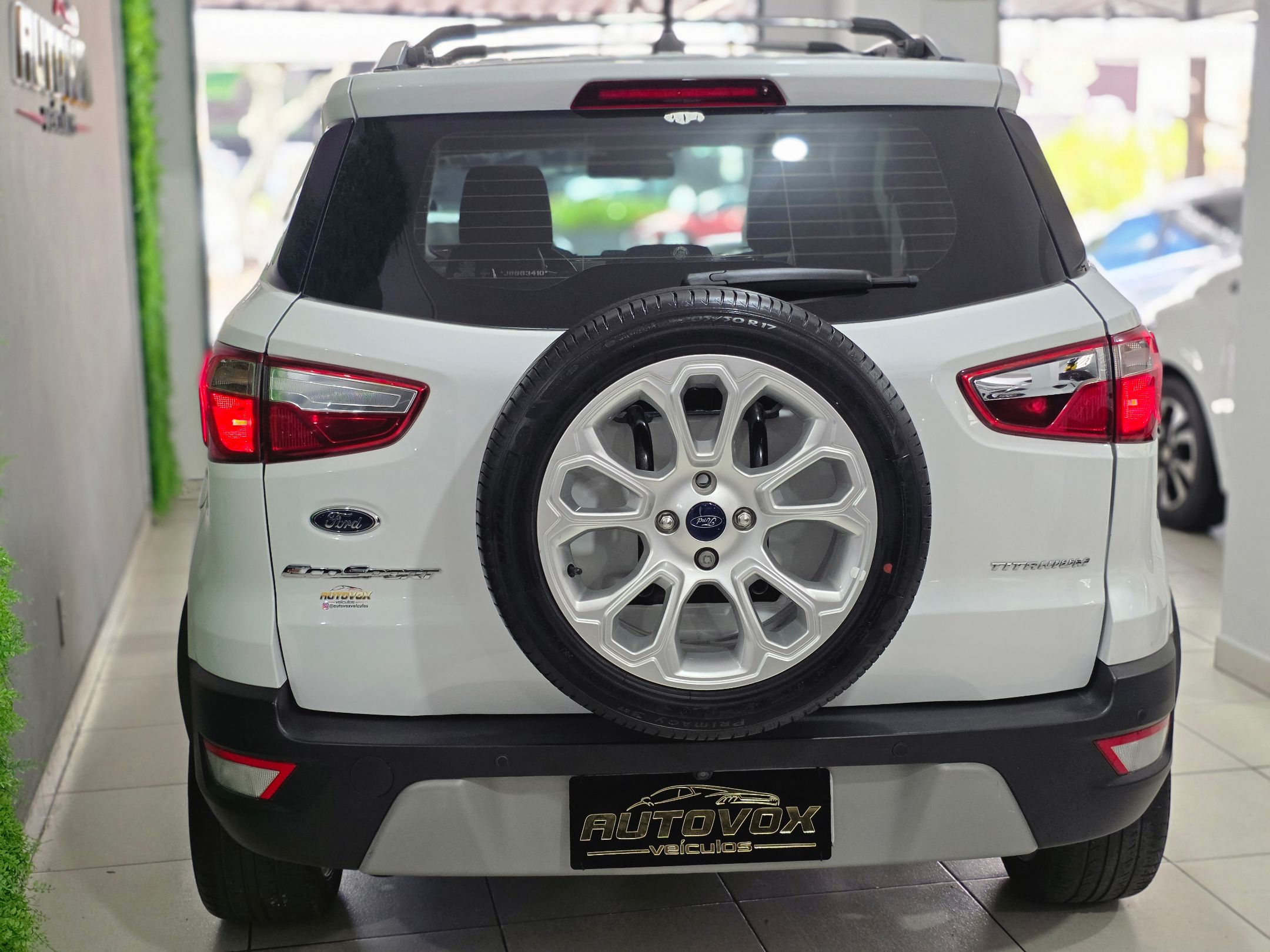 FORD ECOSPORT 9