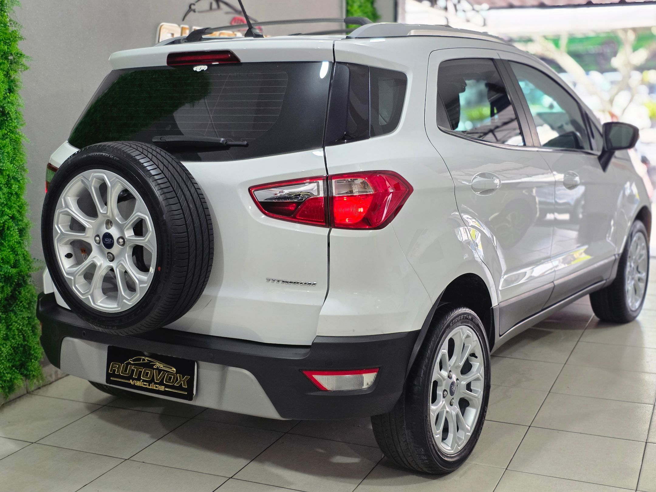 FORD ECOSPORT 7