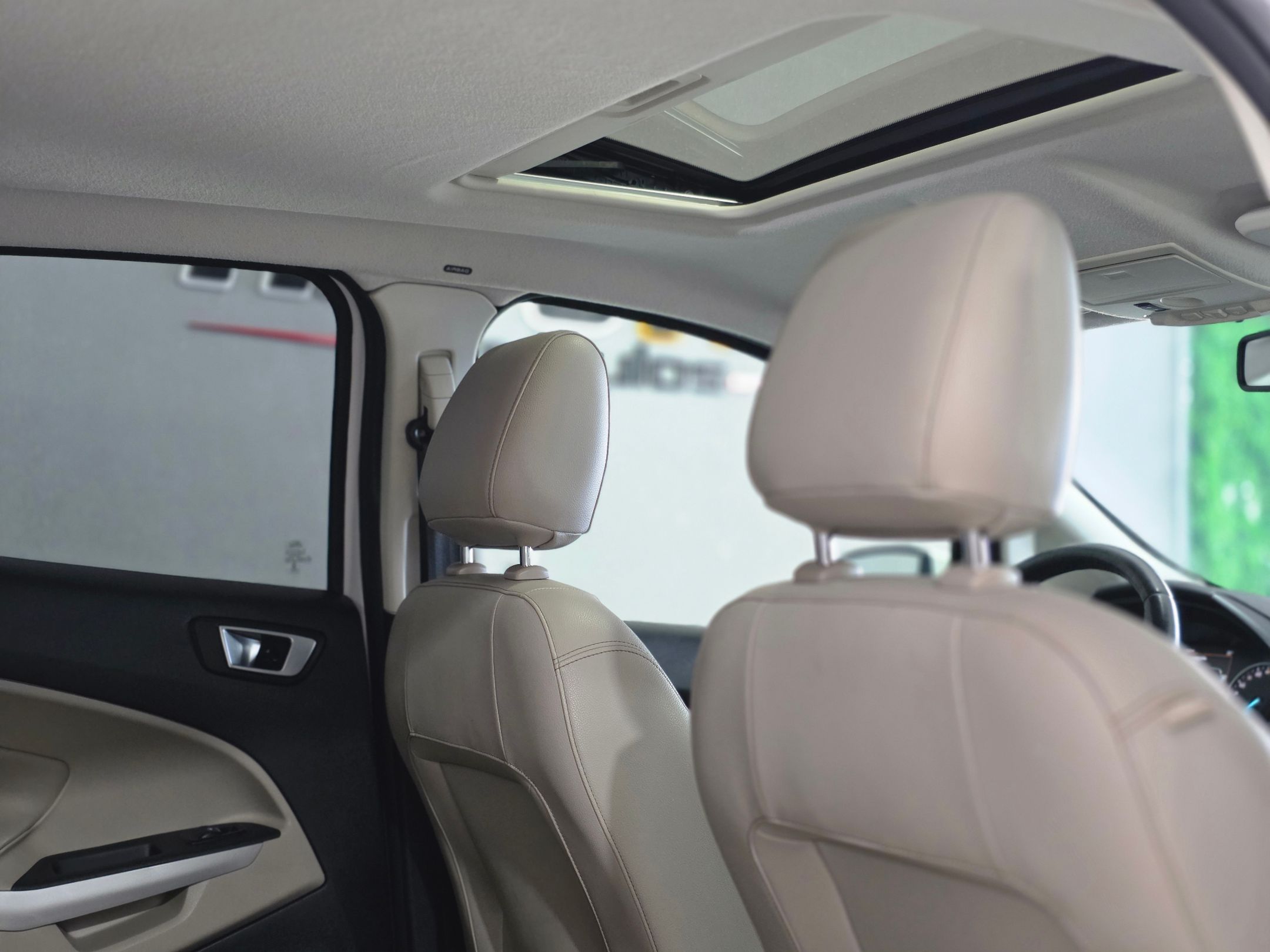 FORD ECOSPORT 15