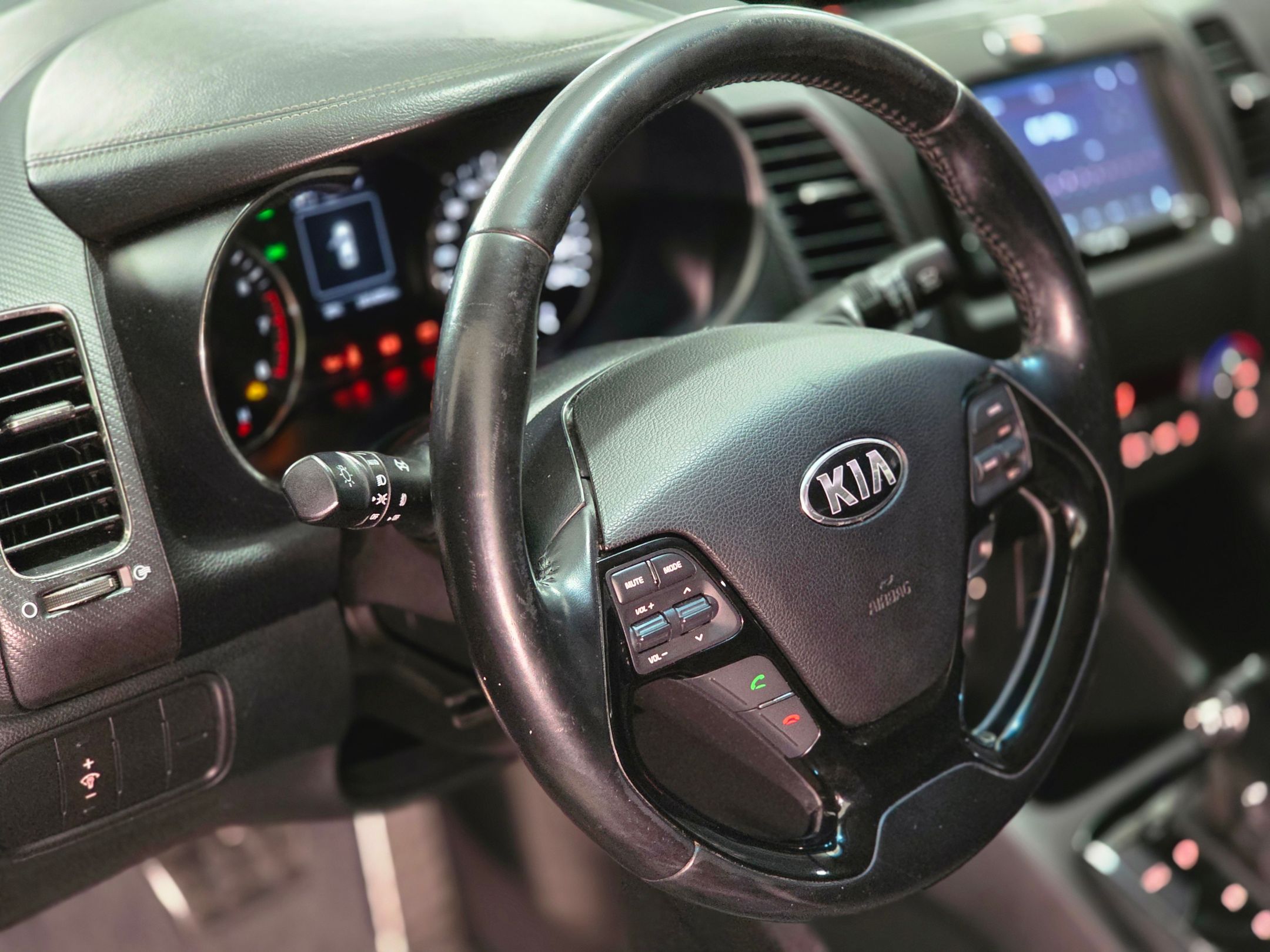 Kia Motors Cerato 11