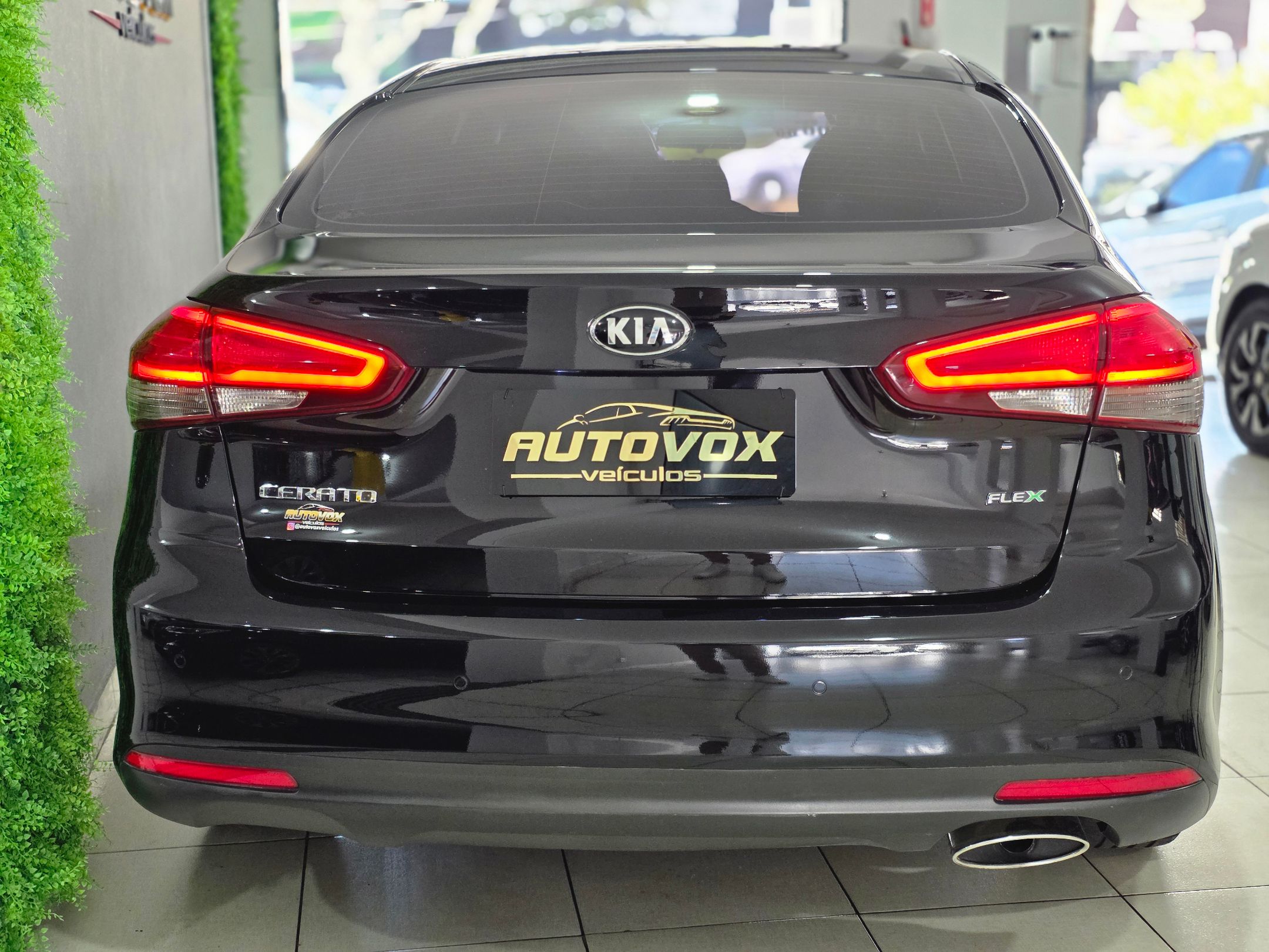 Kia Motors Cerato 9