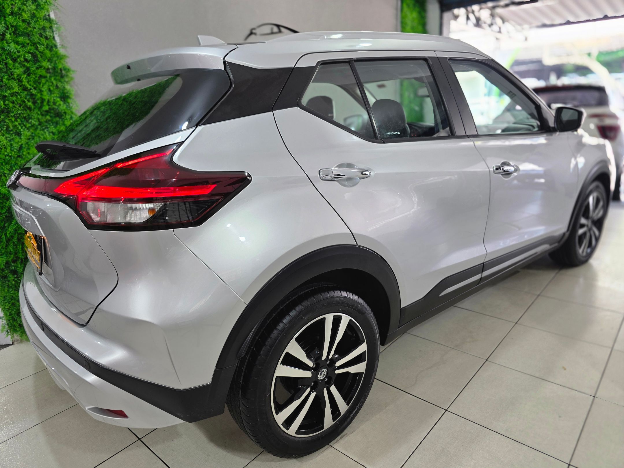 NISSAN KICKS 16