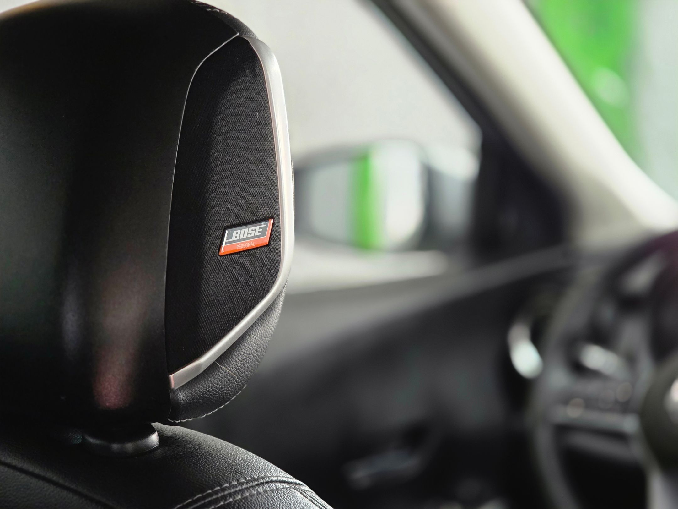 NISSAN KICKS 5