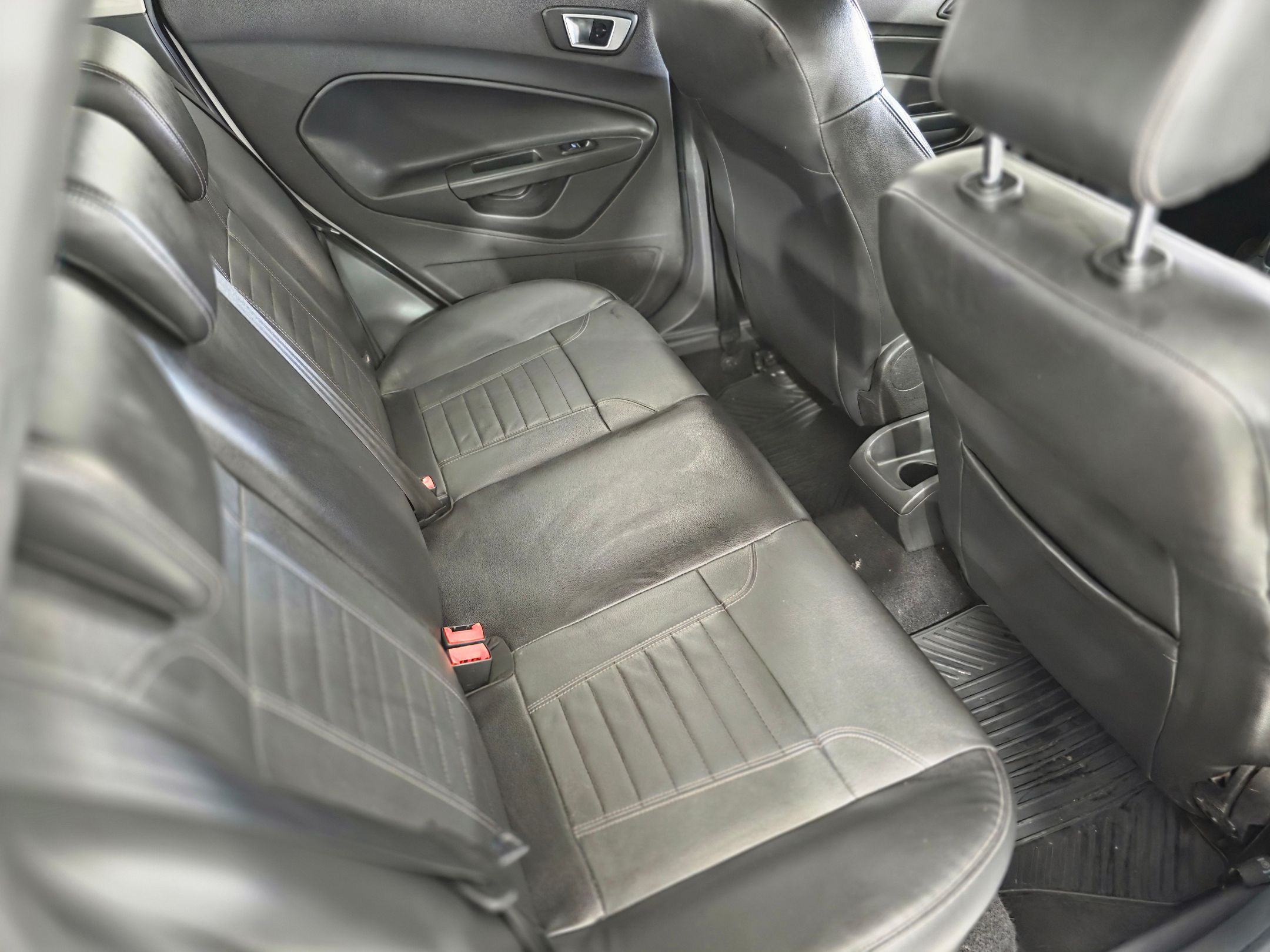 Ford Fiesta 9