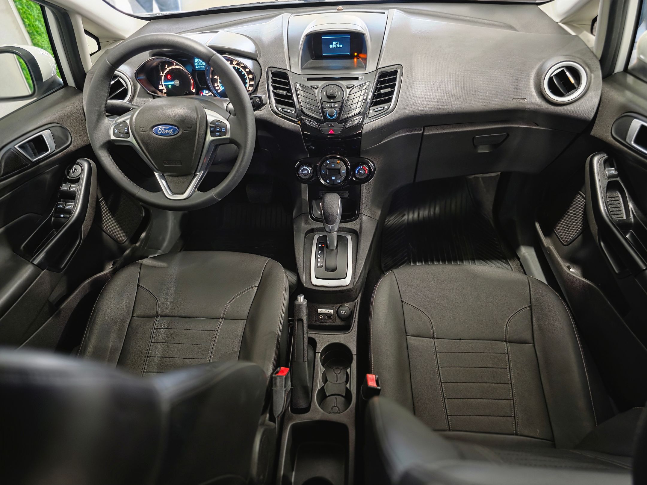 Ford Fiesta 10