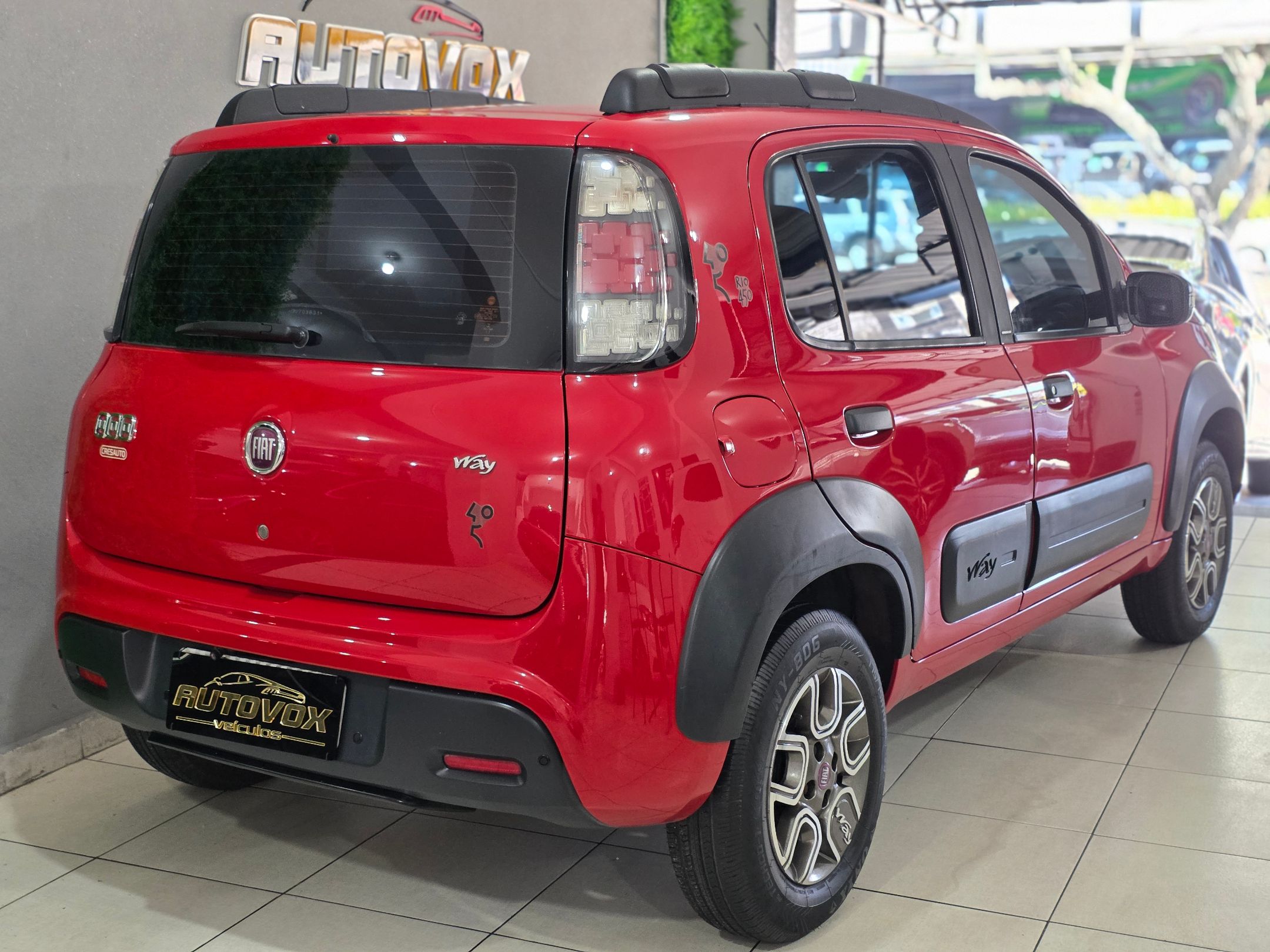 FIAT UNO 5
