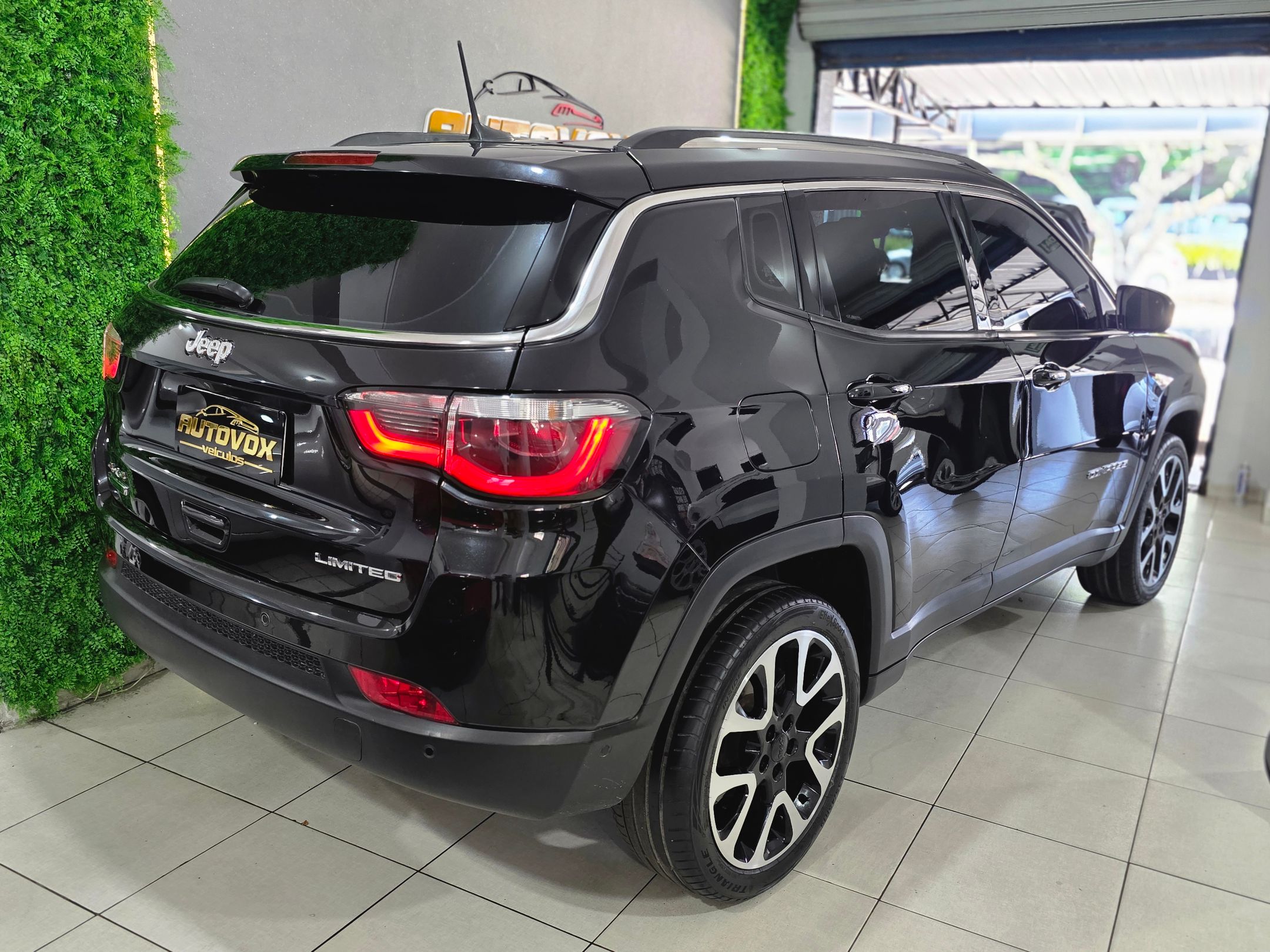 JEEP COMPASS 6