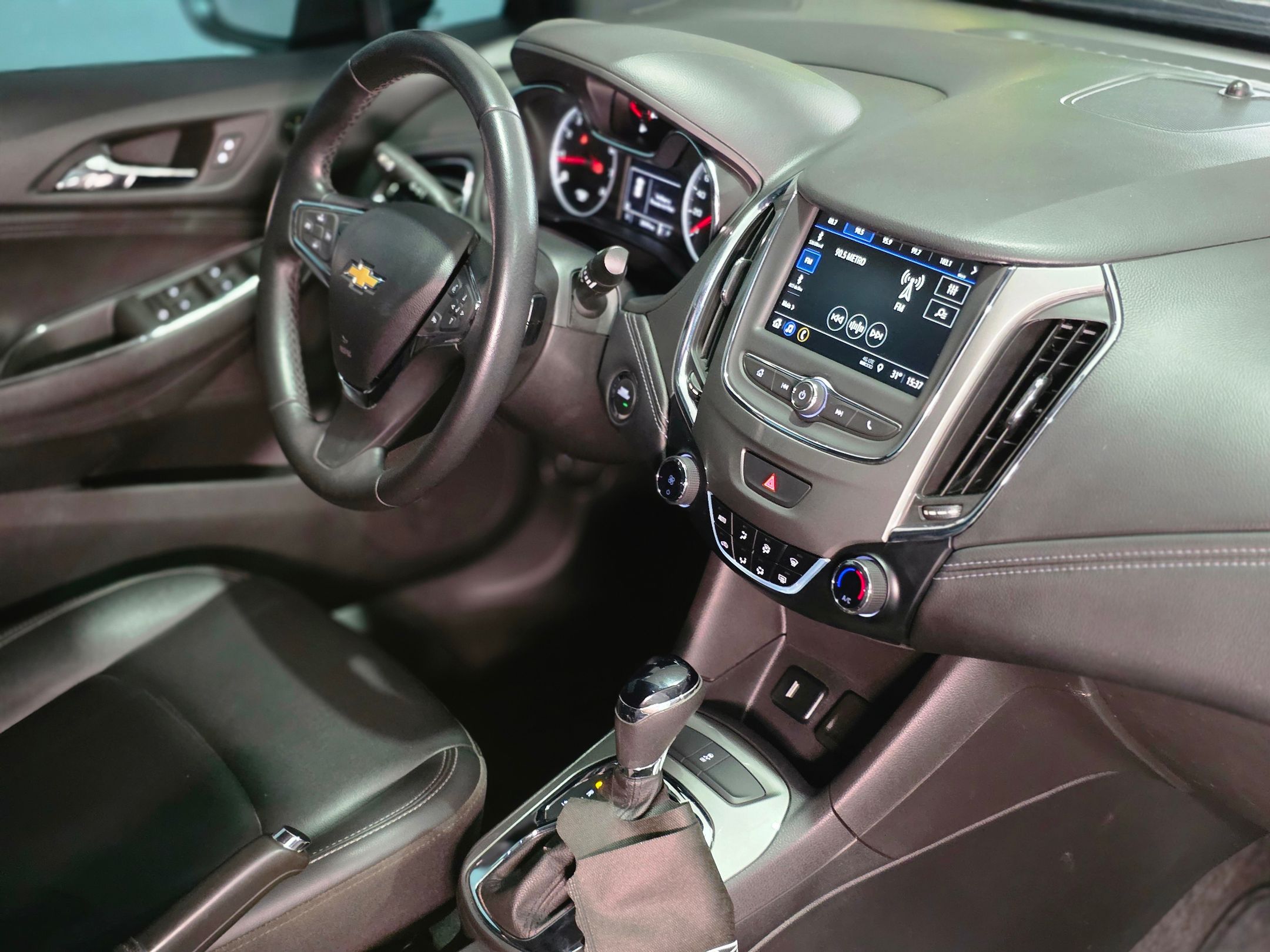 CHEVROLET CRUZE 10