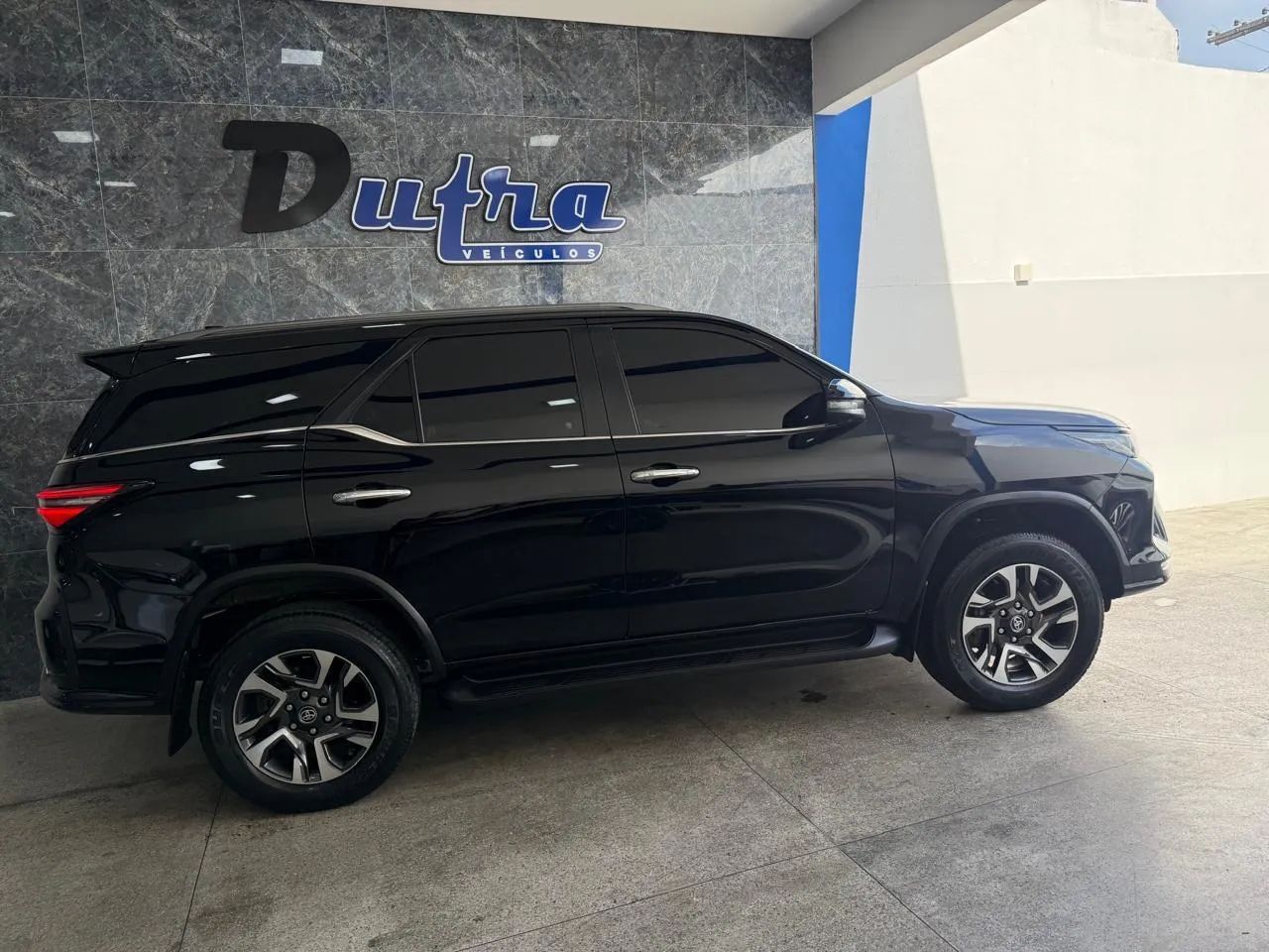 Toyota HILUX 3