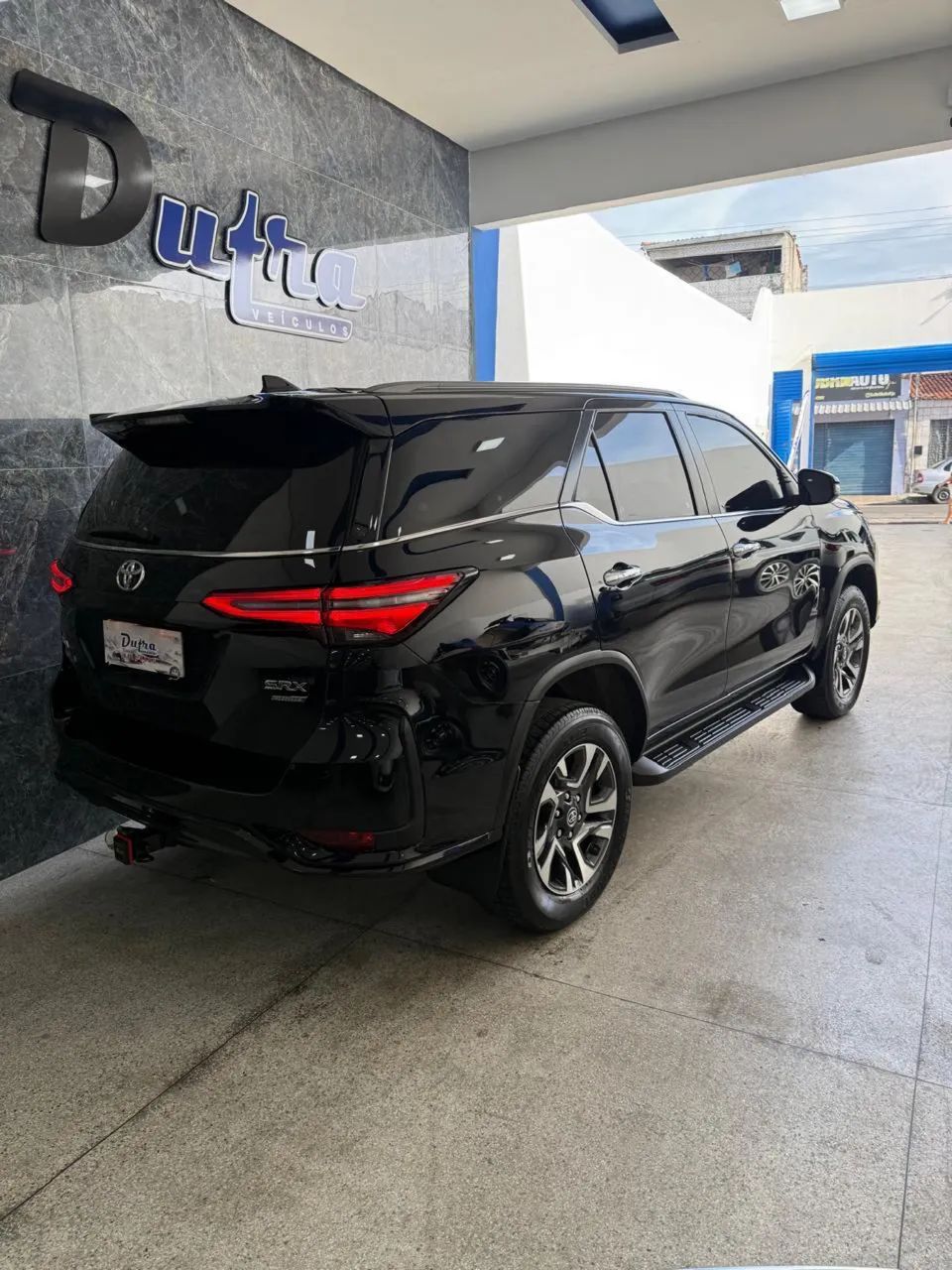 Toyota HILUX 5