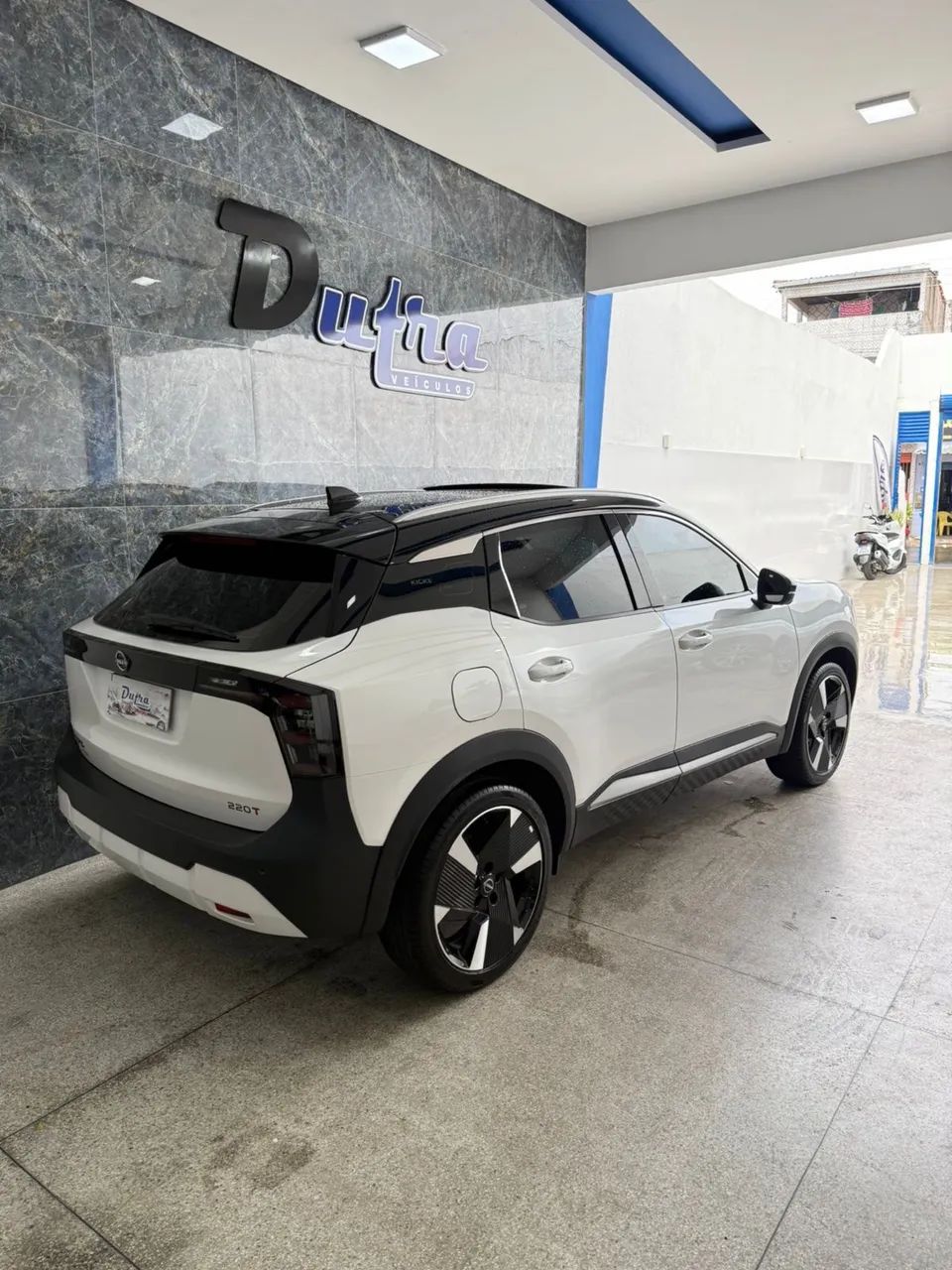 Nissan KICKS 8