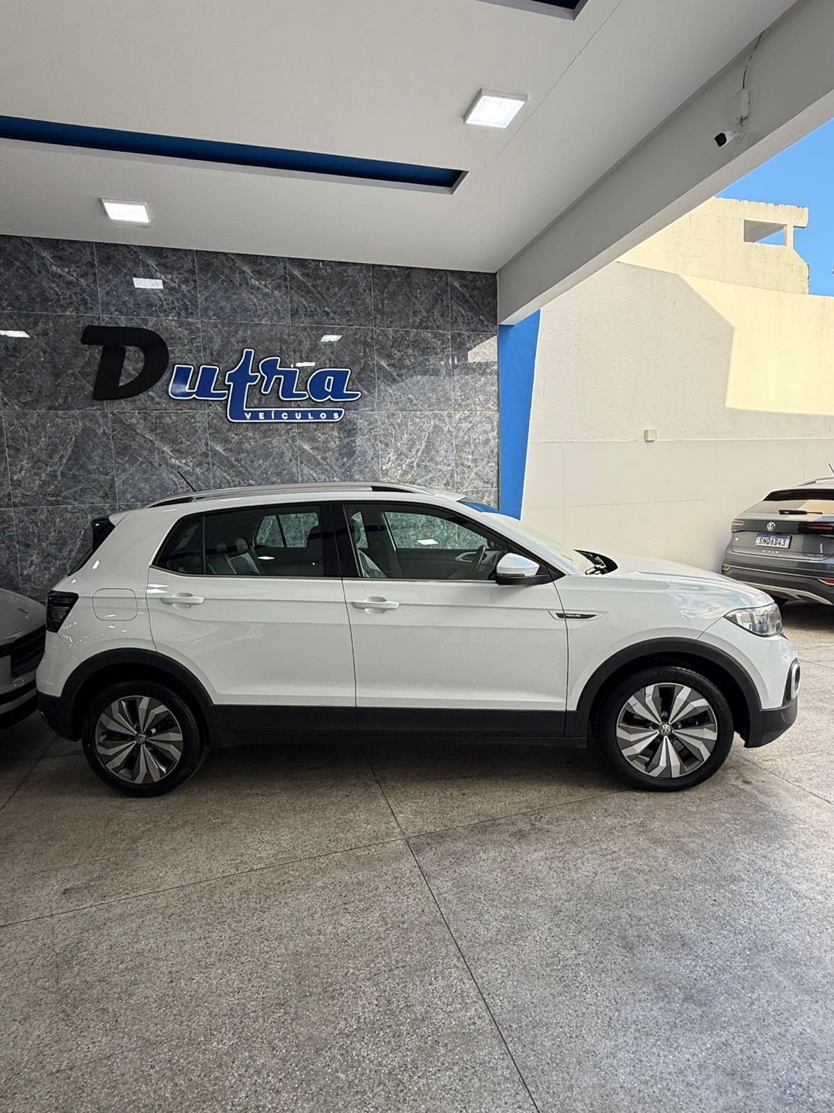 VW - VolksWagen T-Cross 2