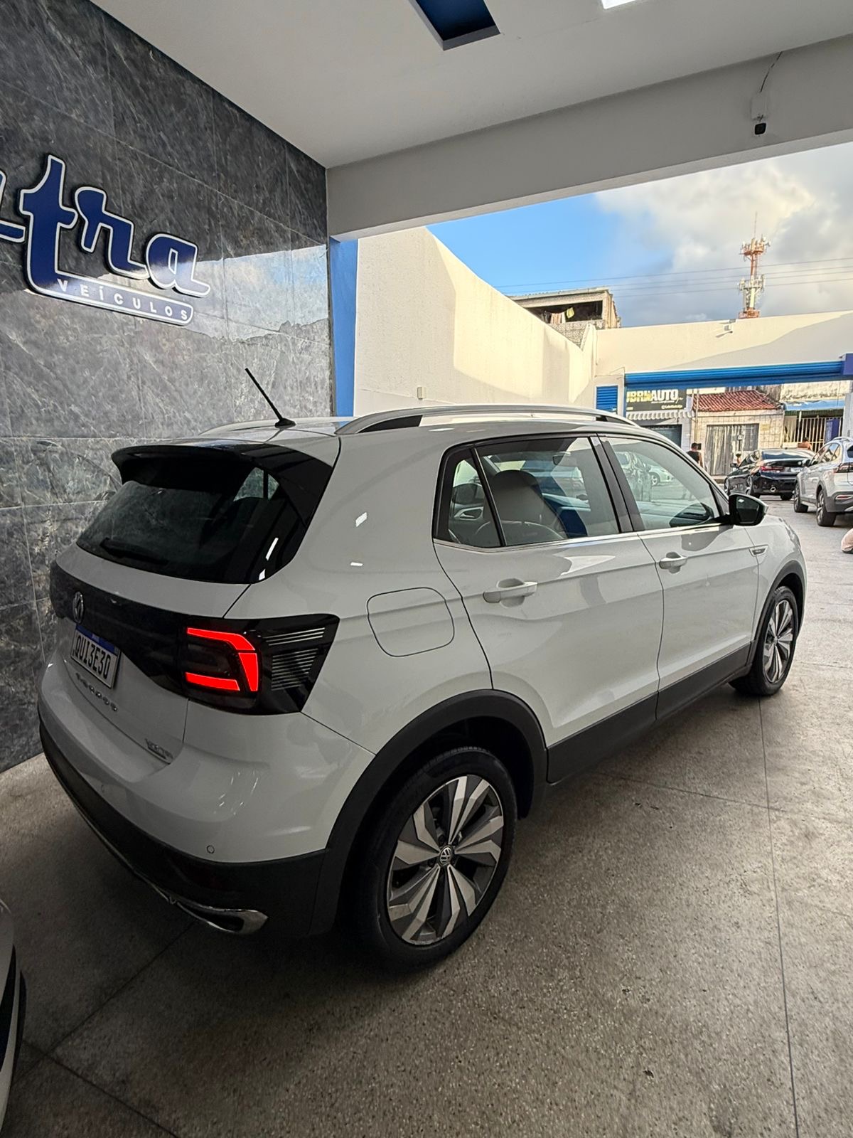 VW - VolksWagen T-Cross 9