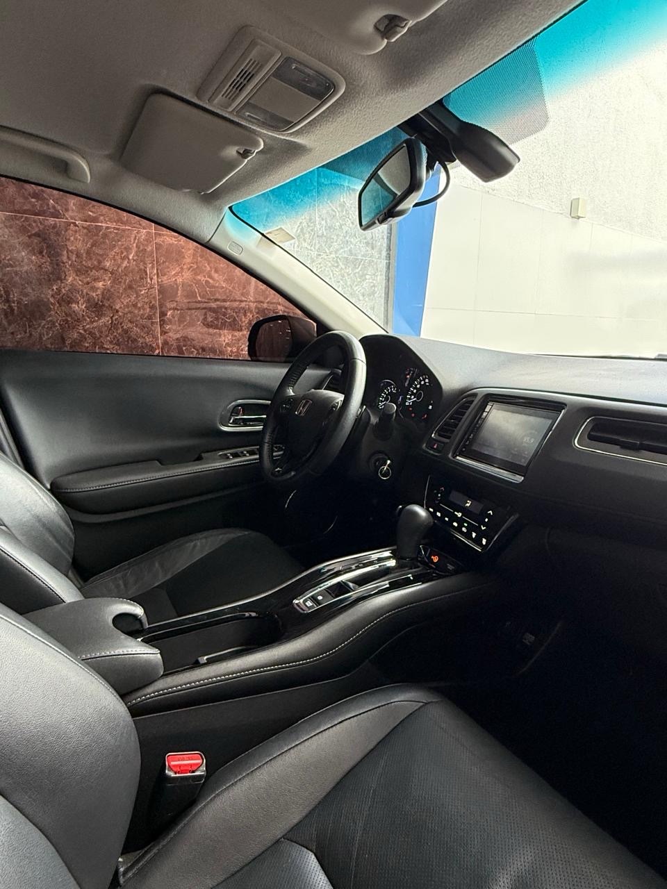 Honda HR-V 8