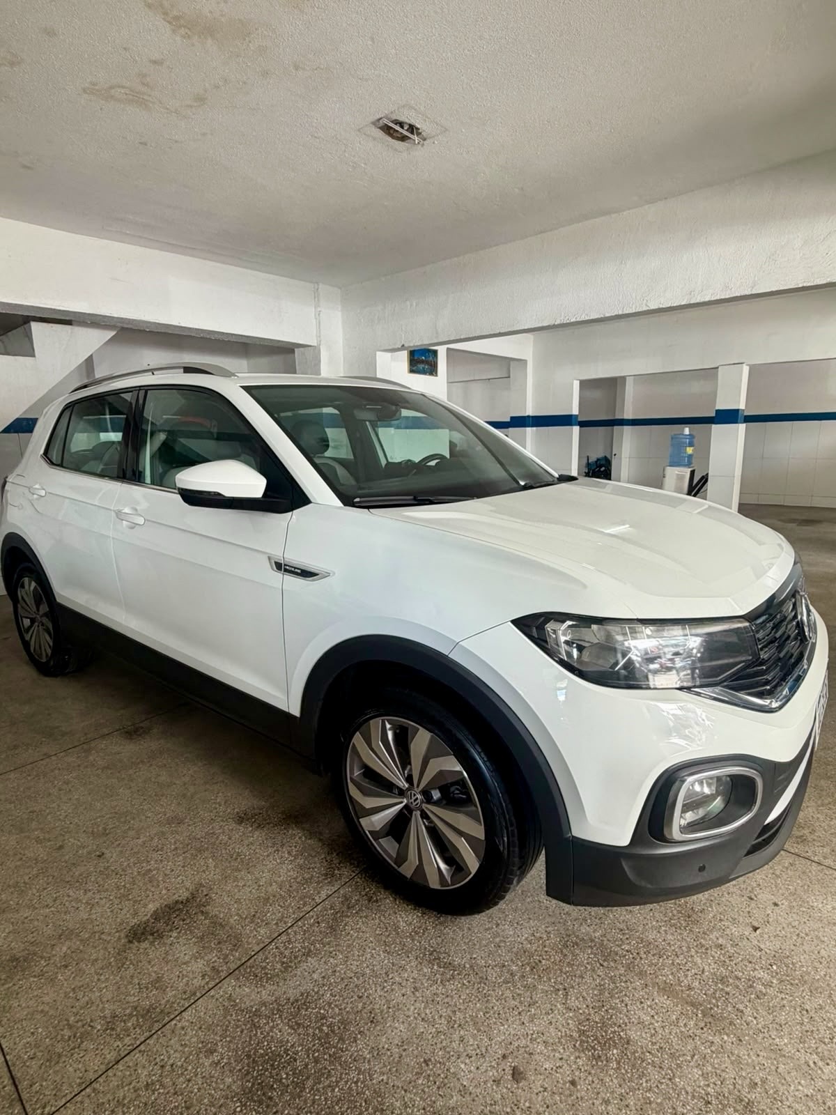 VW - VolksWagen T-Cross 2