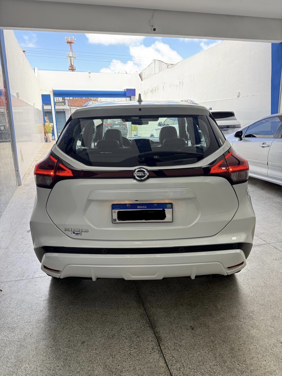 NISSAN KICKS 7