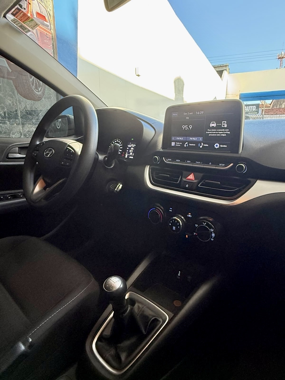 HYUNDAI HB20 6
