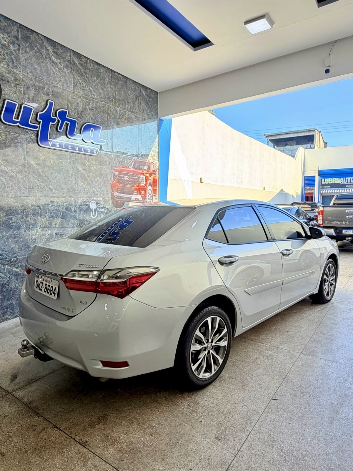 TOYOTA COROLLA 2