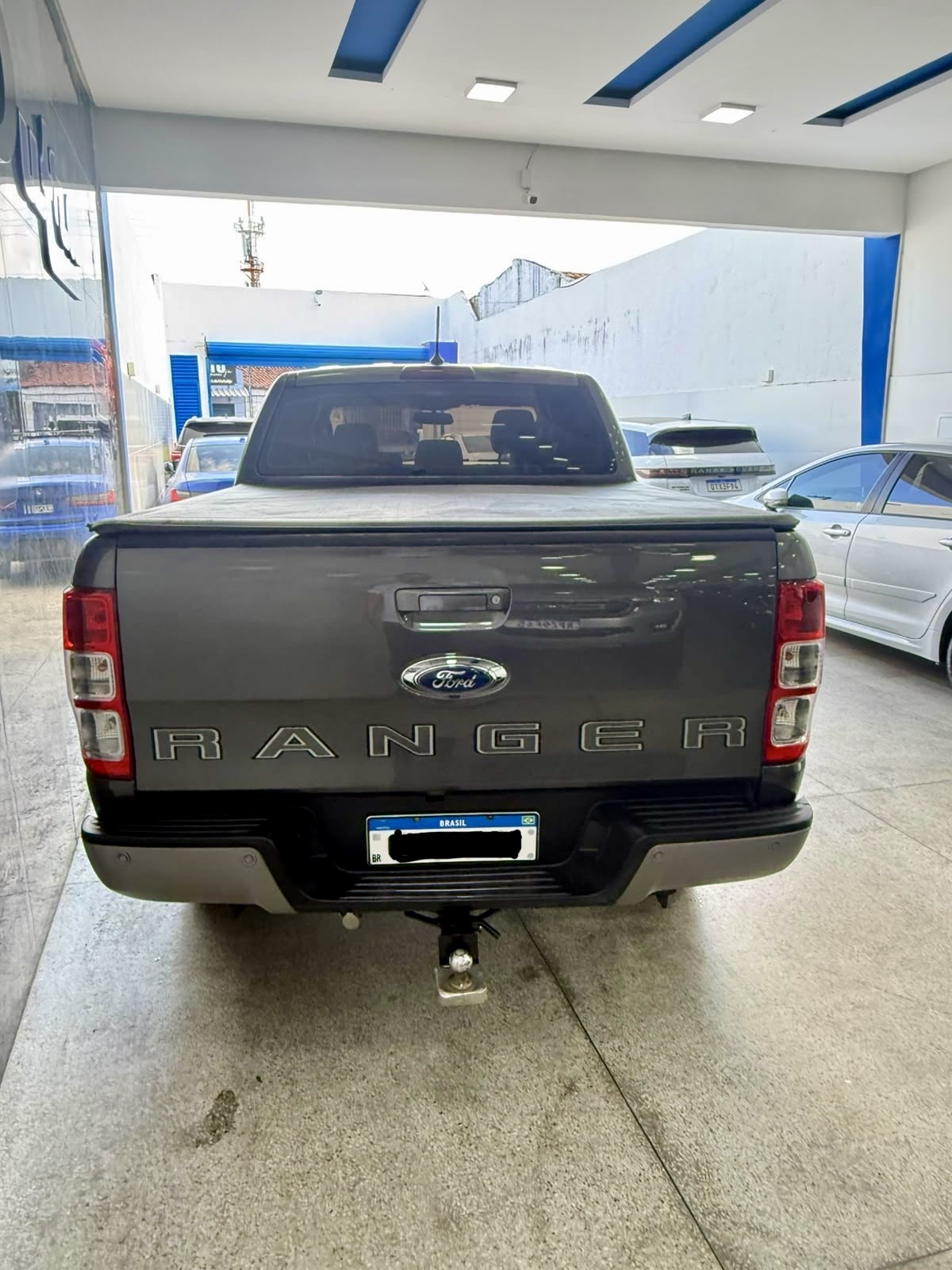 FORD FORD 4